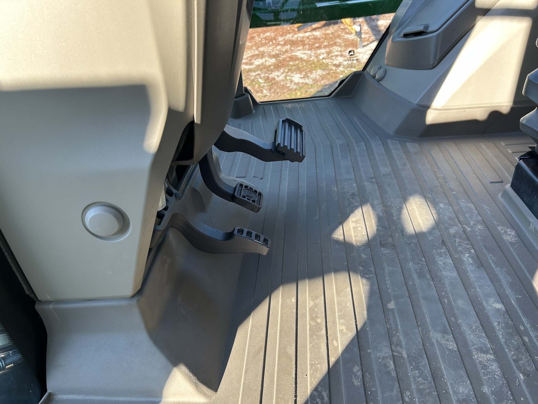 2024 John Deere 408R Self-Propelled Sprayer