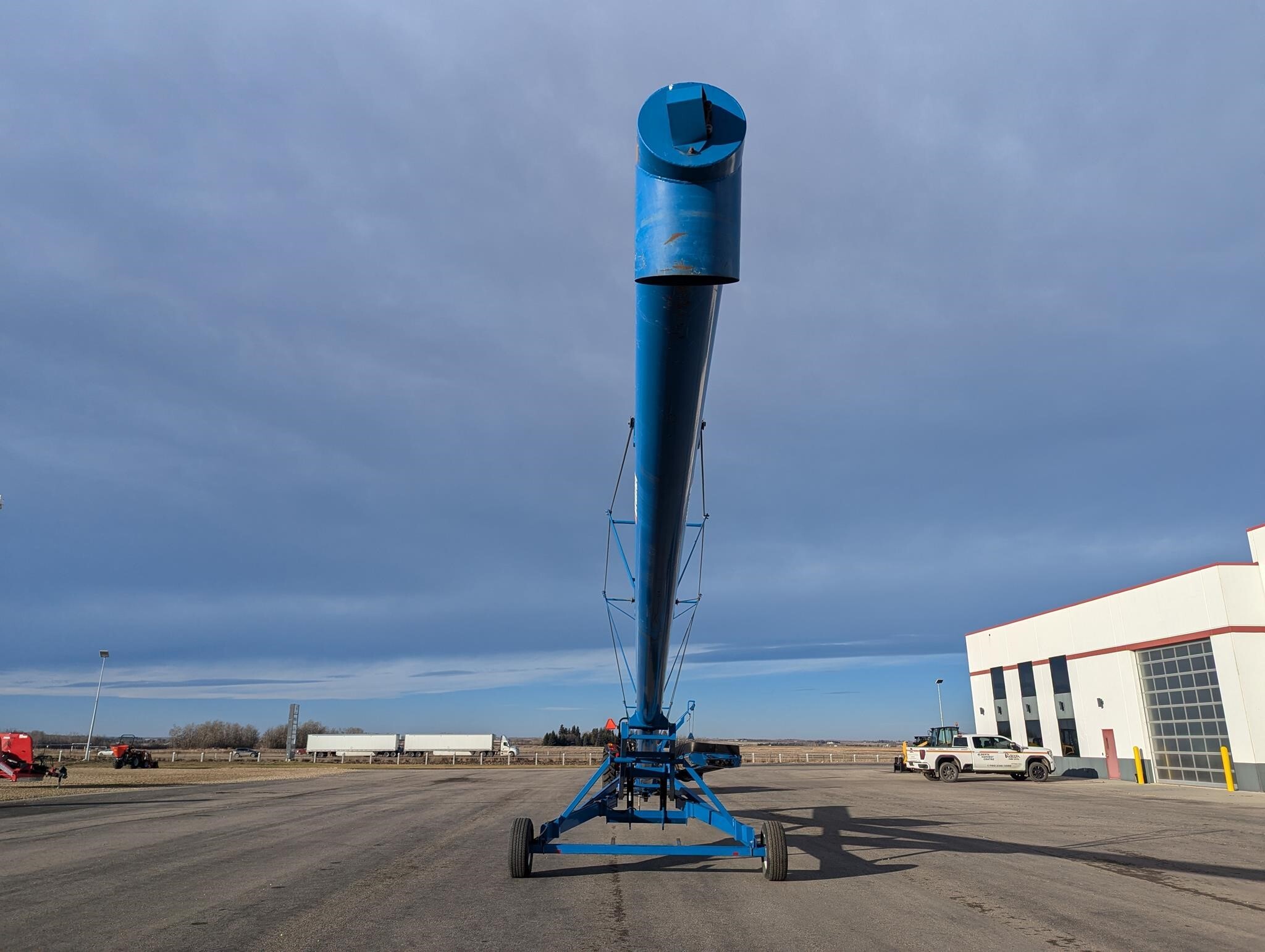 2003 Brandt 13x70 Augers and Conveyor