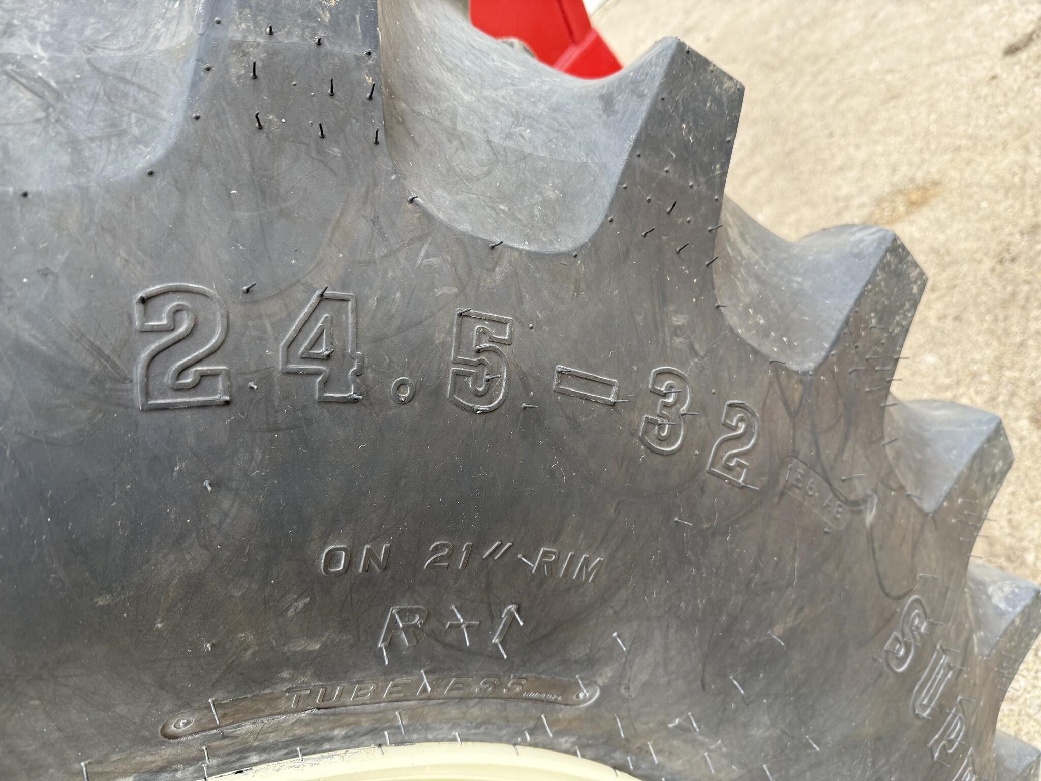 2020 J&M 620-14 Grain Cart