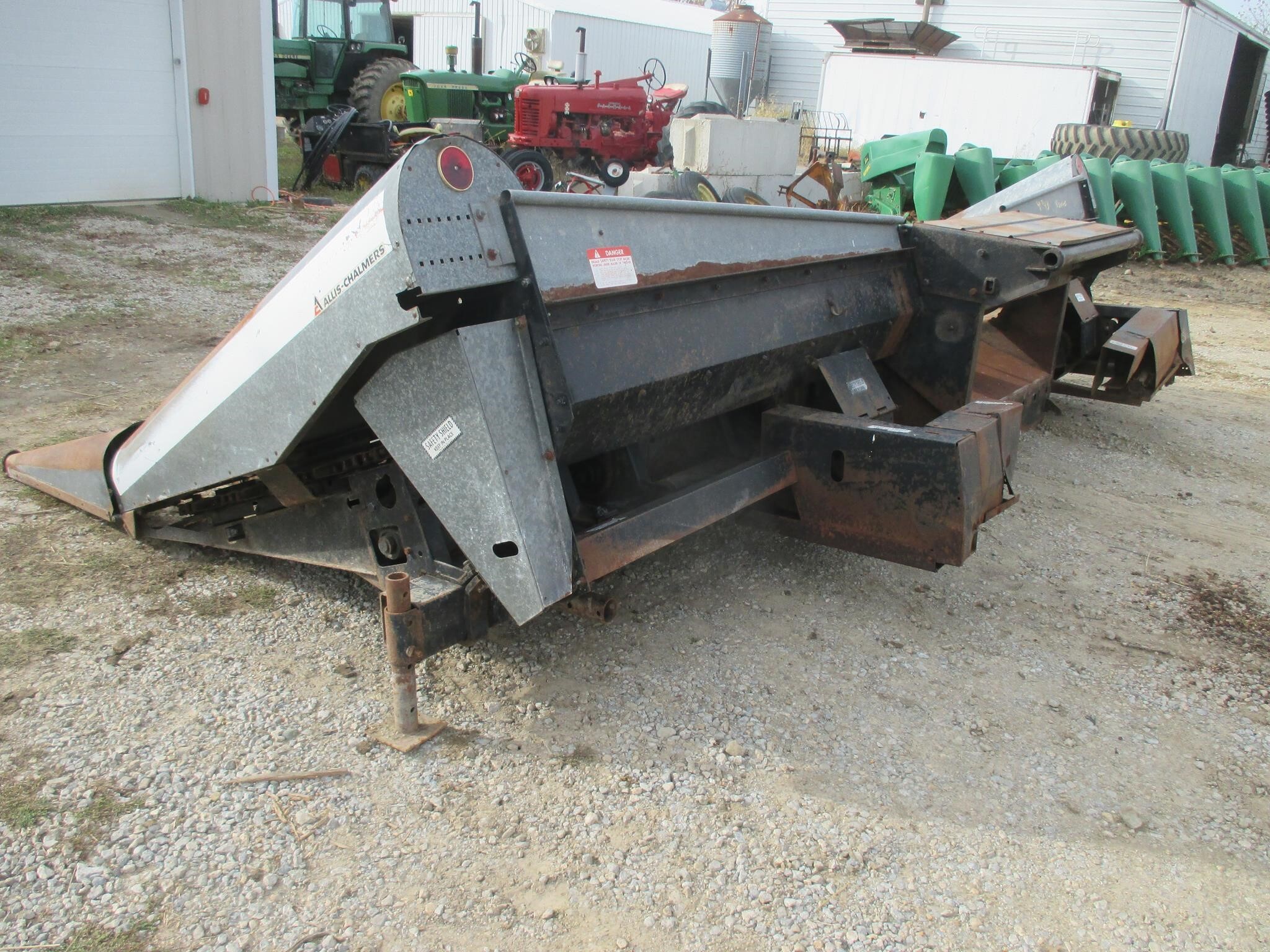  Allis Chalmers 830N Platform
