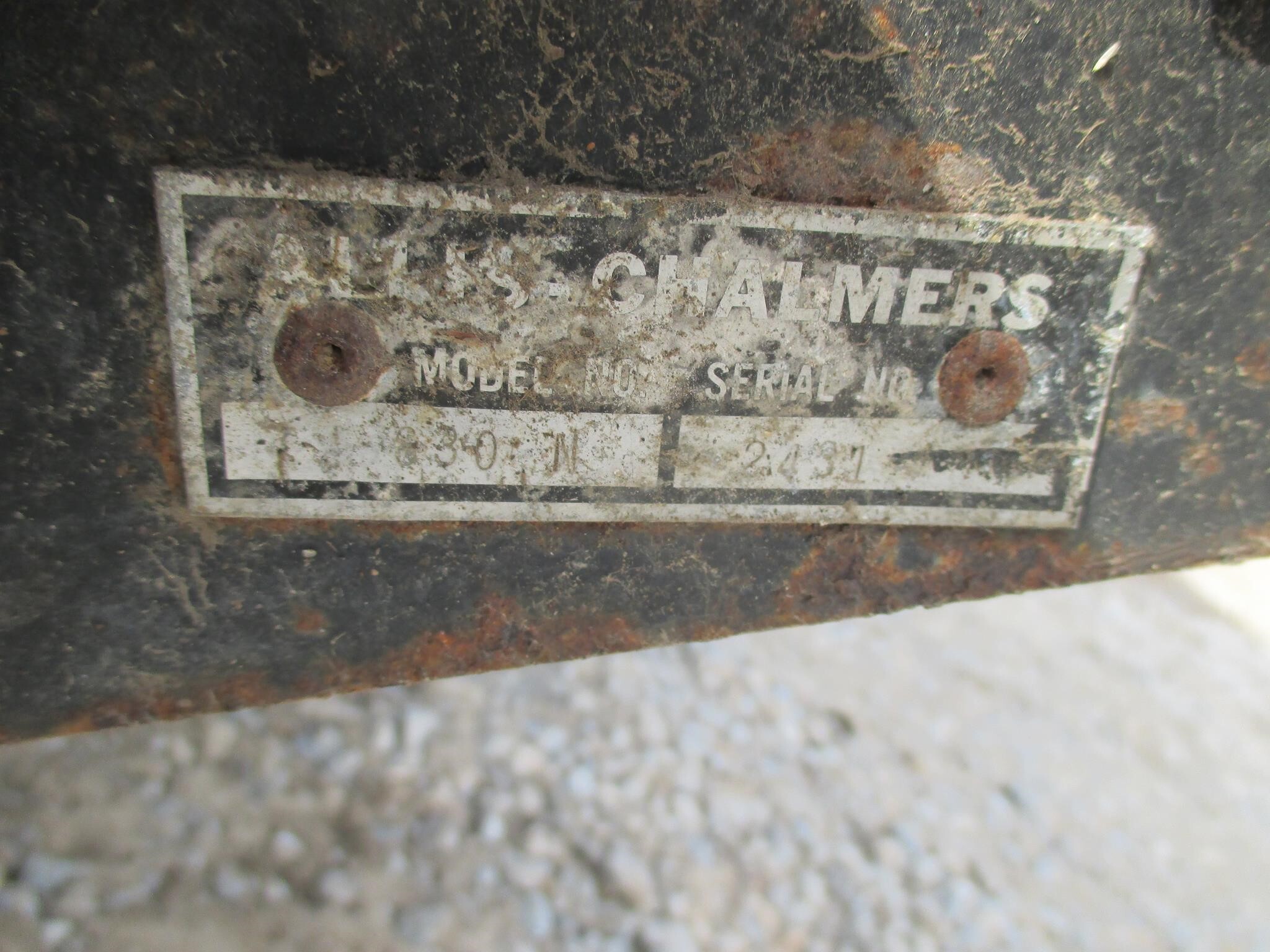  Allis Chalmers 830N Platform