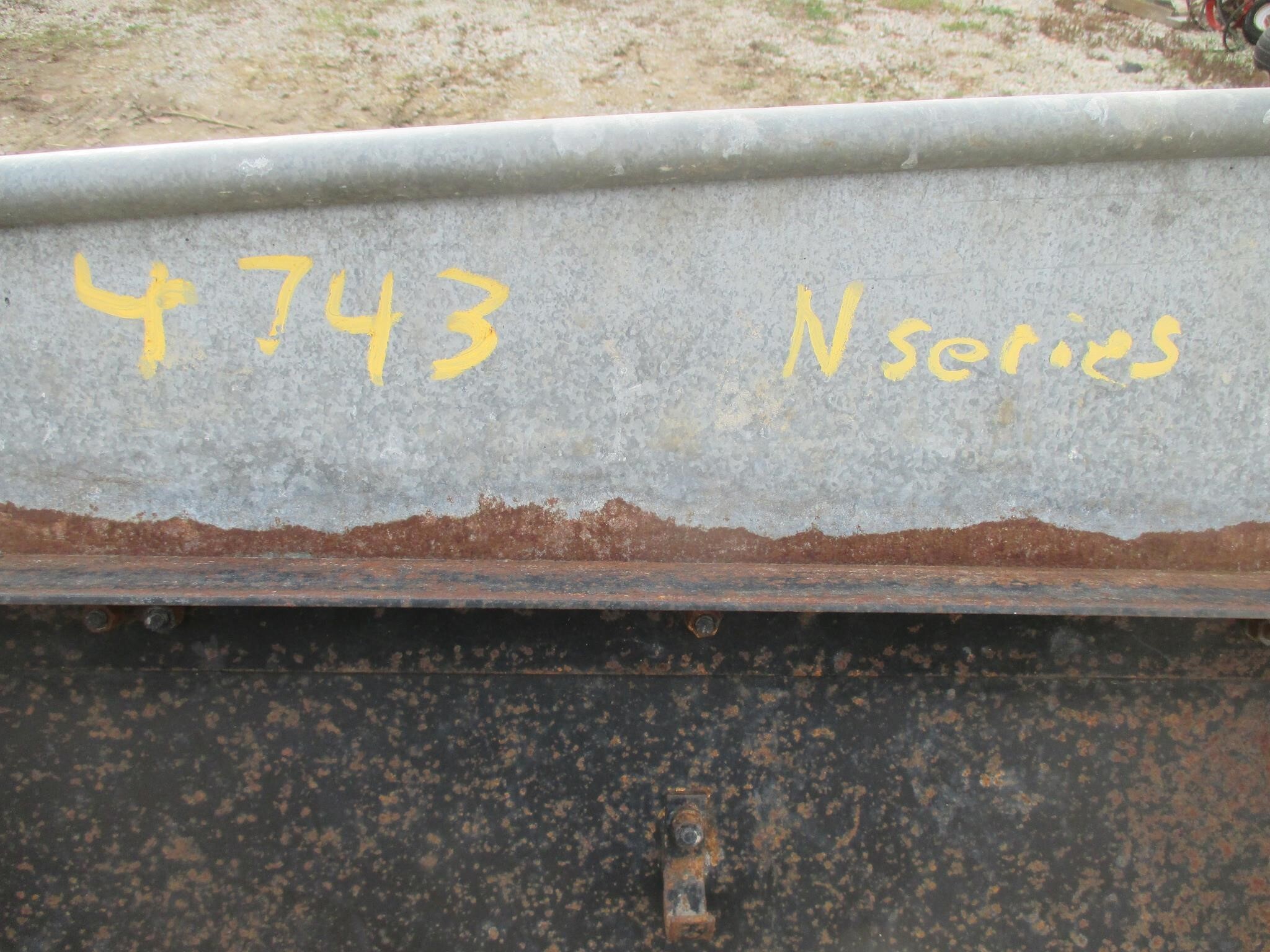  Allis Chalmers 830N Platform