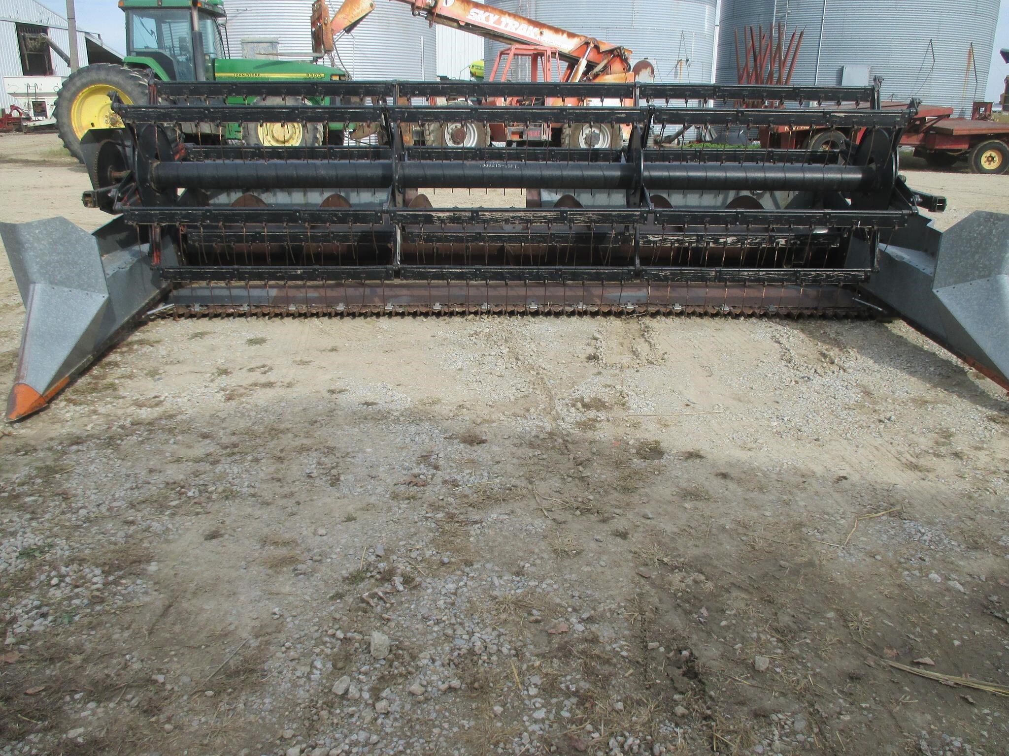  Gleaner N15 Platform