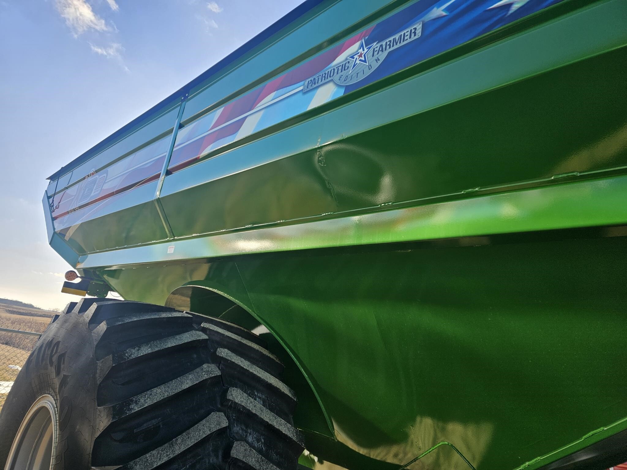 2026 J&M 1312-20S Grain Cart