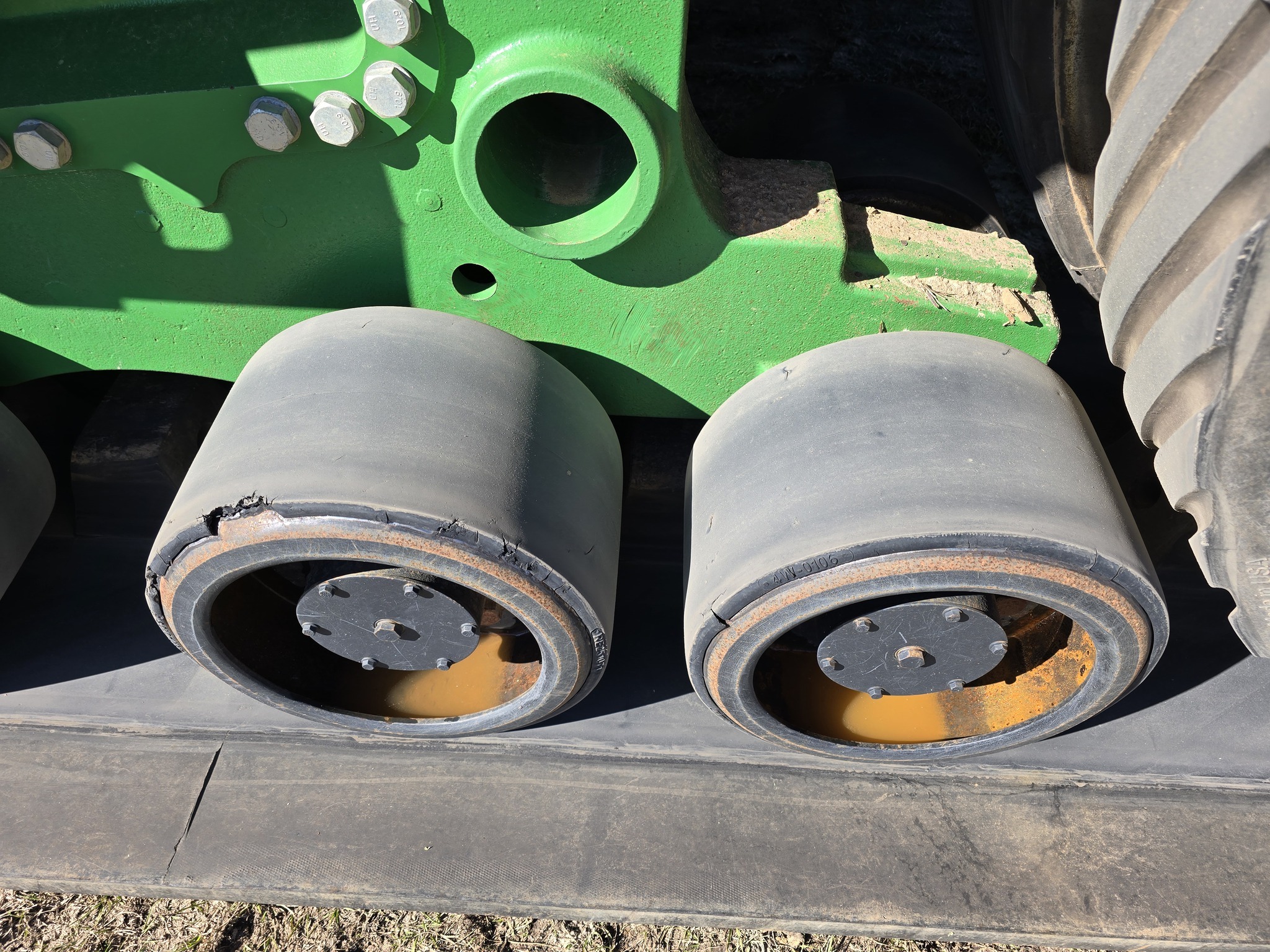 2019 John Deere 9570RT Tractor