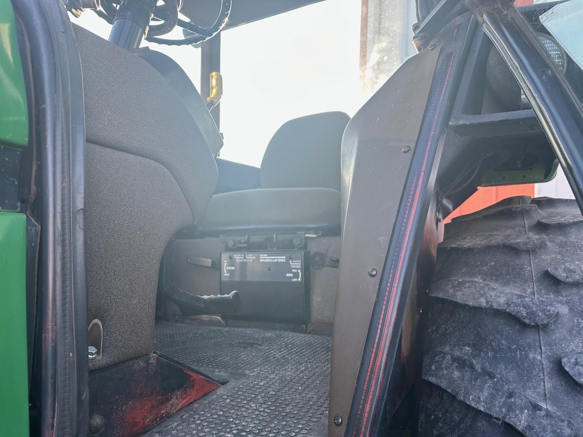  John Deere 4755 Tractor