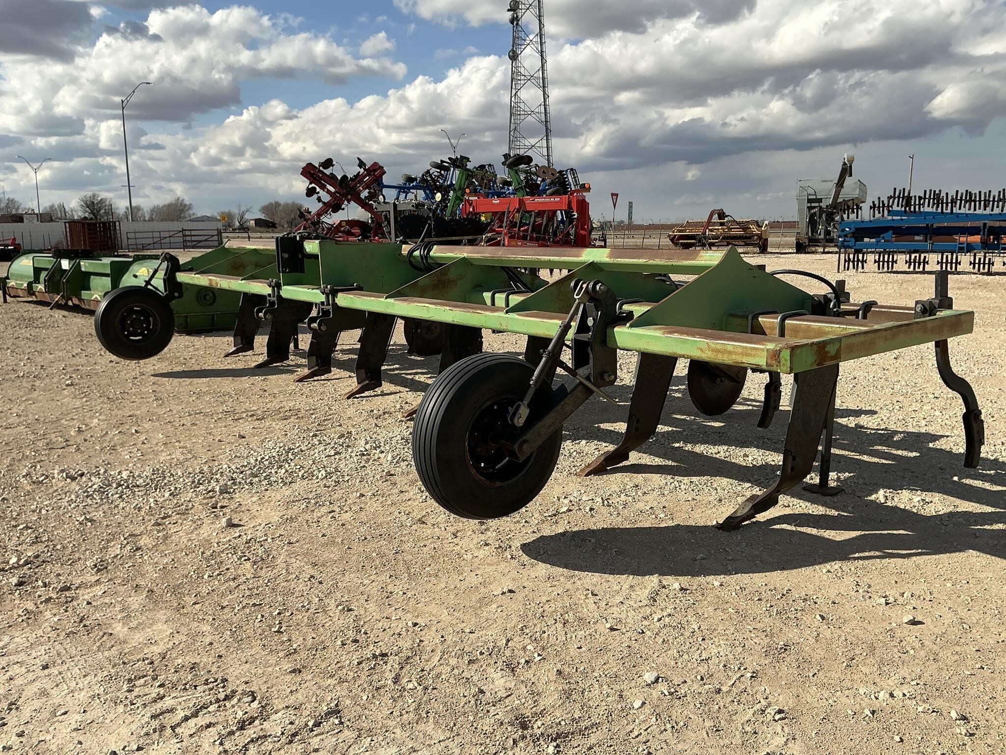  Bigham Brothers 703-778 Strip-Till