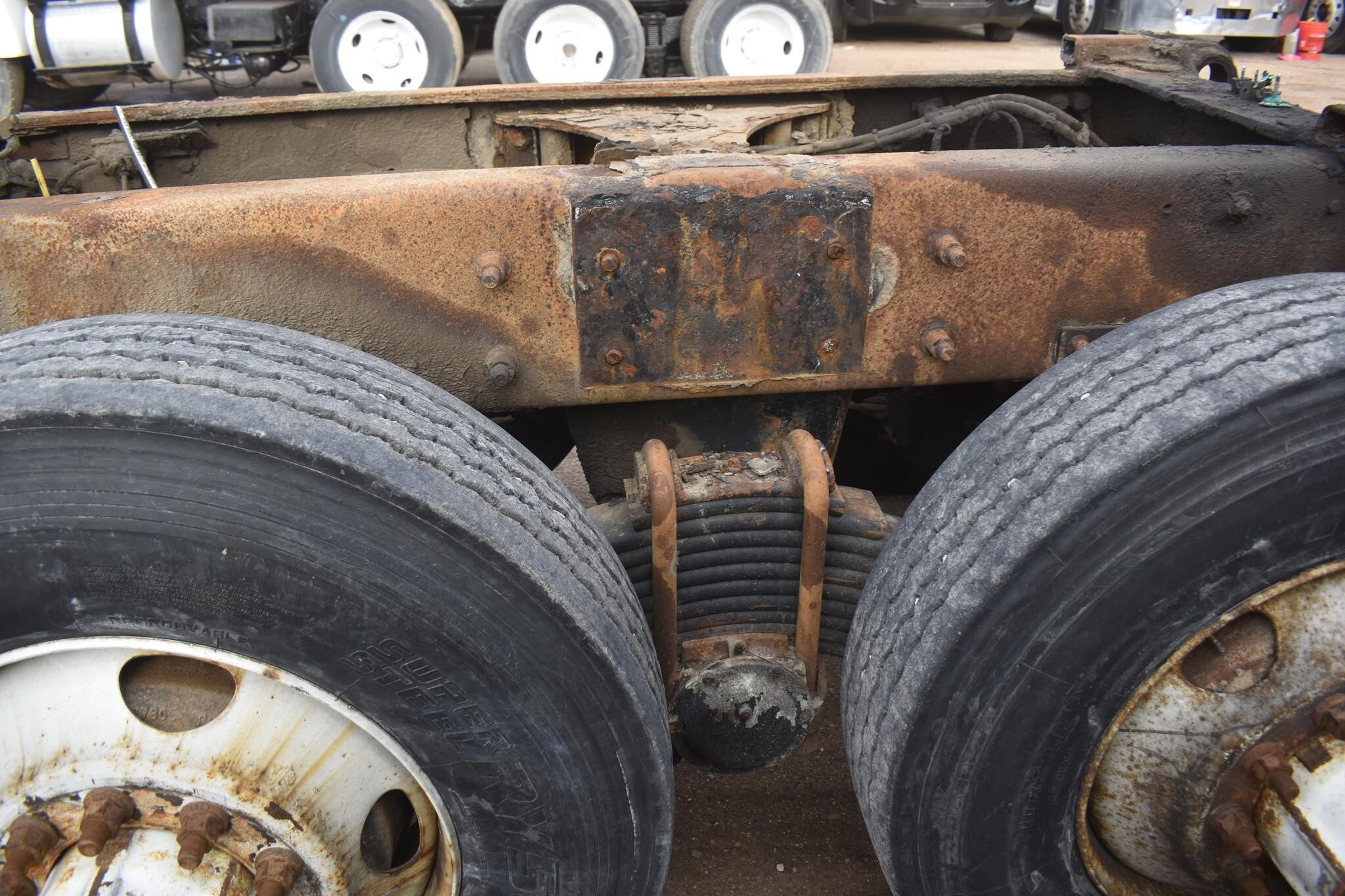 2008 Mack GRANITE GU813 Semi Trucks/Trailer