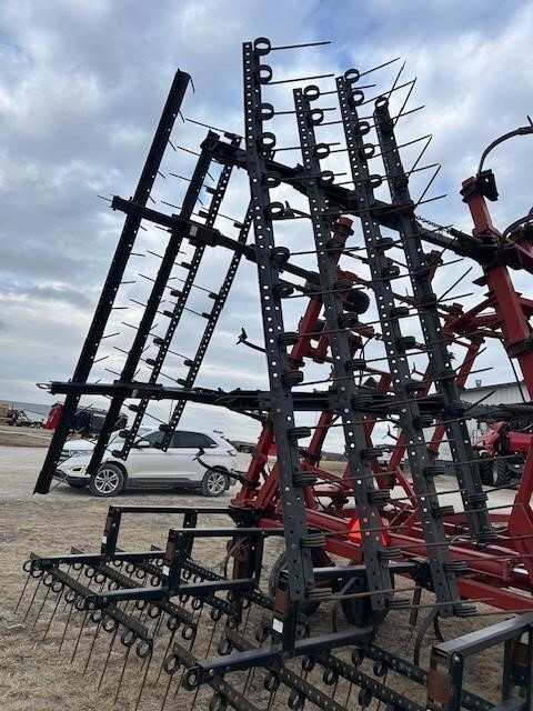  Case IH 4300 Field Cultivator