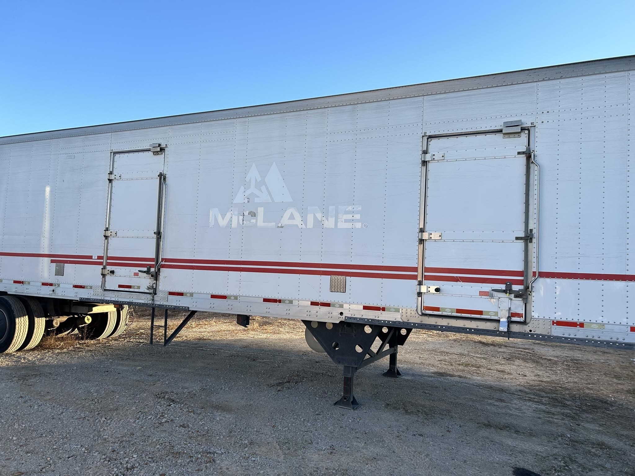 2012 Utility 48 FT REEFER Box Trucks/Trailer