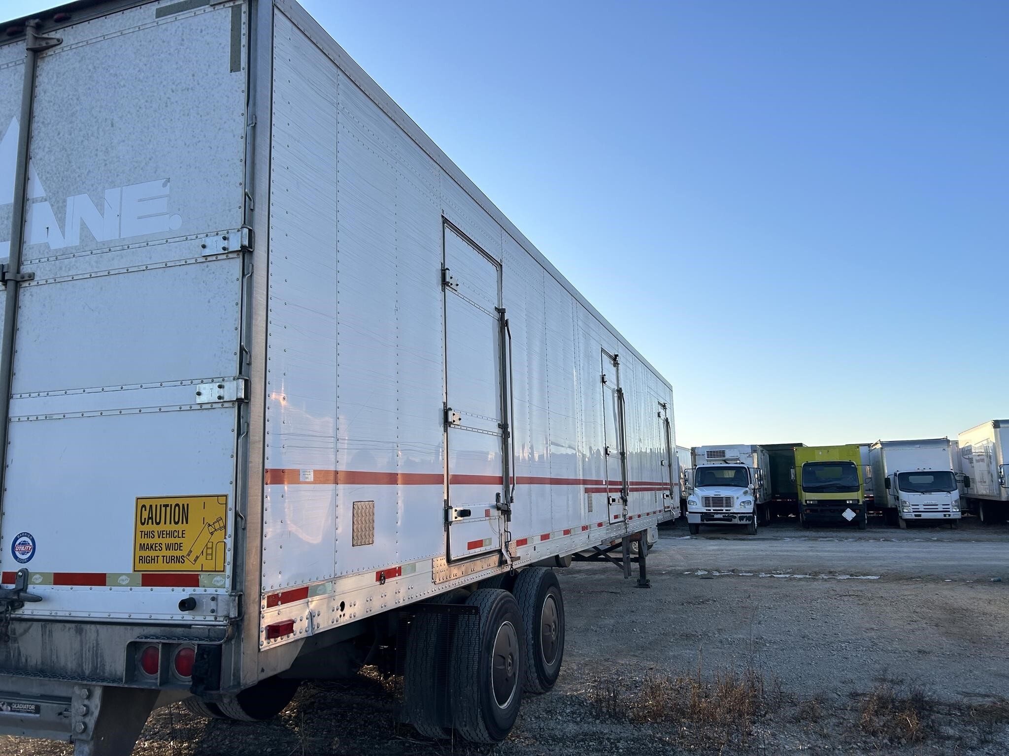 2012 Utility 48 FT REEFER Box Trucks/Trailer