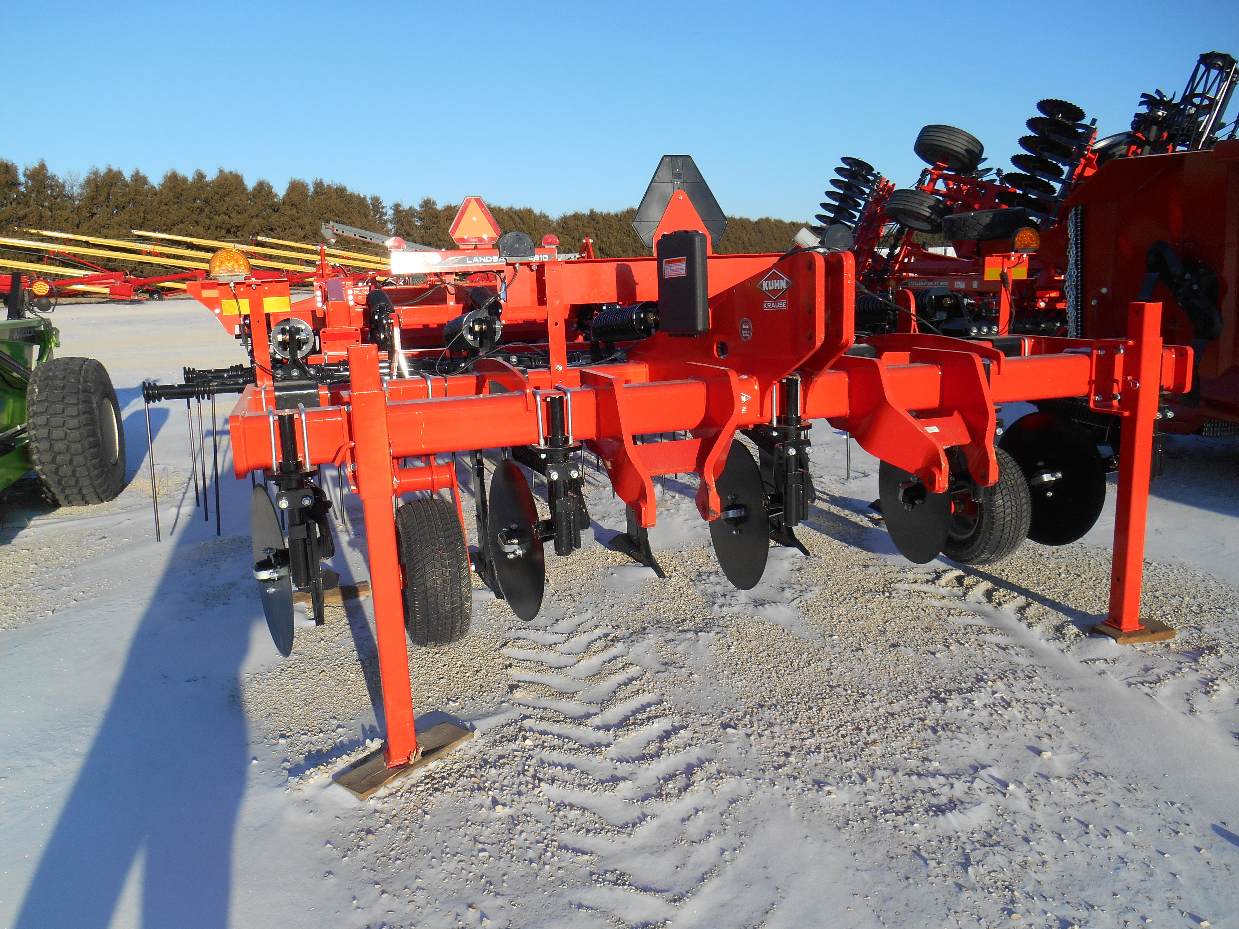 2024 Kuhn Krause 4835-530R V Ripper