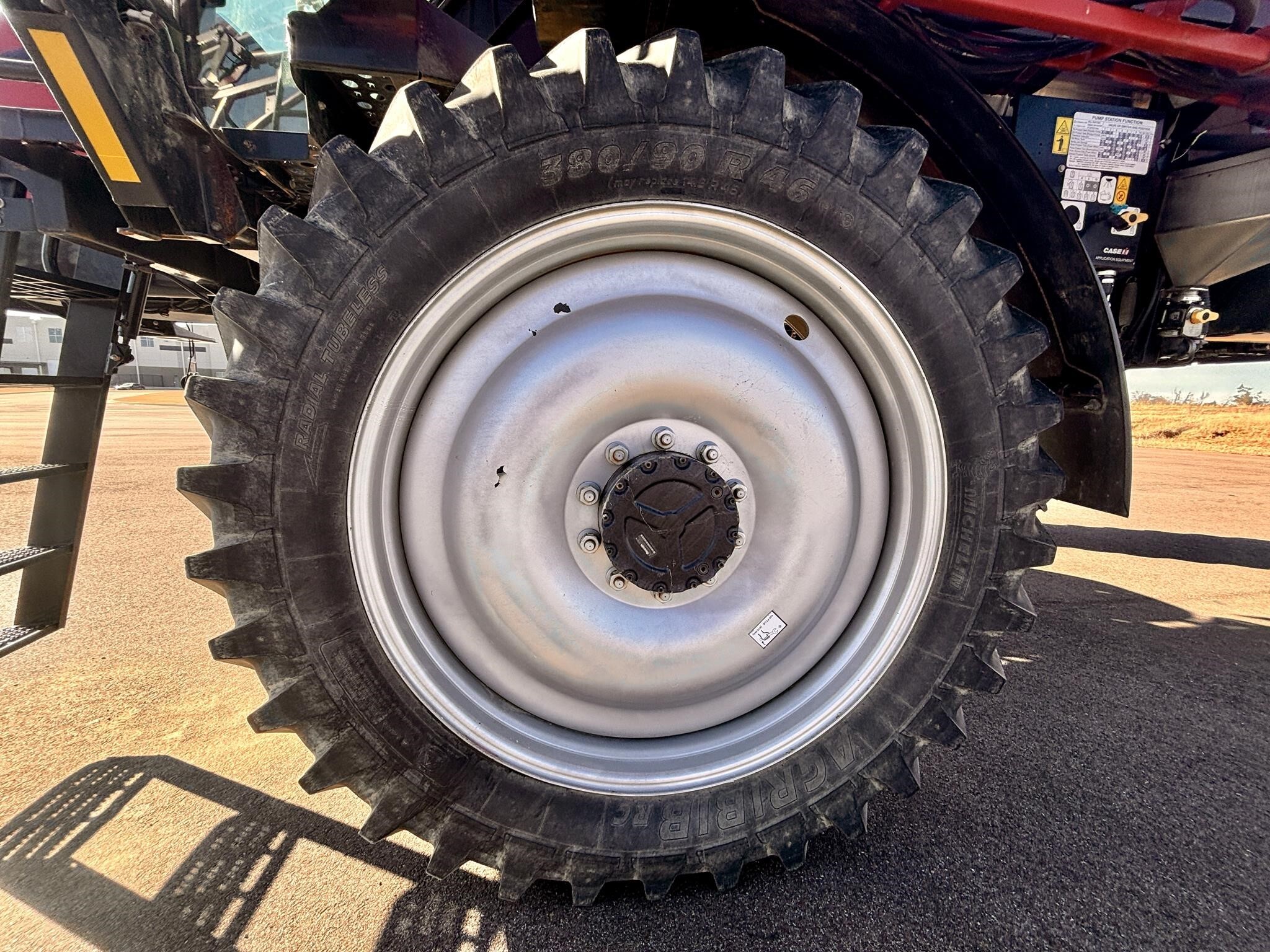 2018 Case IH Patriot 3240 Self-Propelled Sprayer