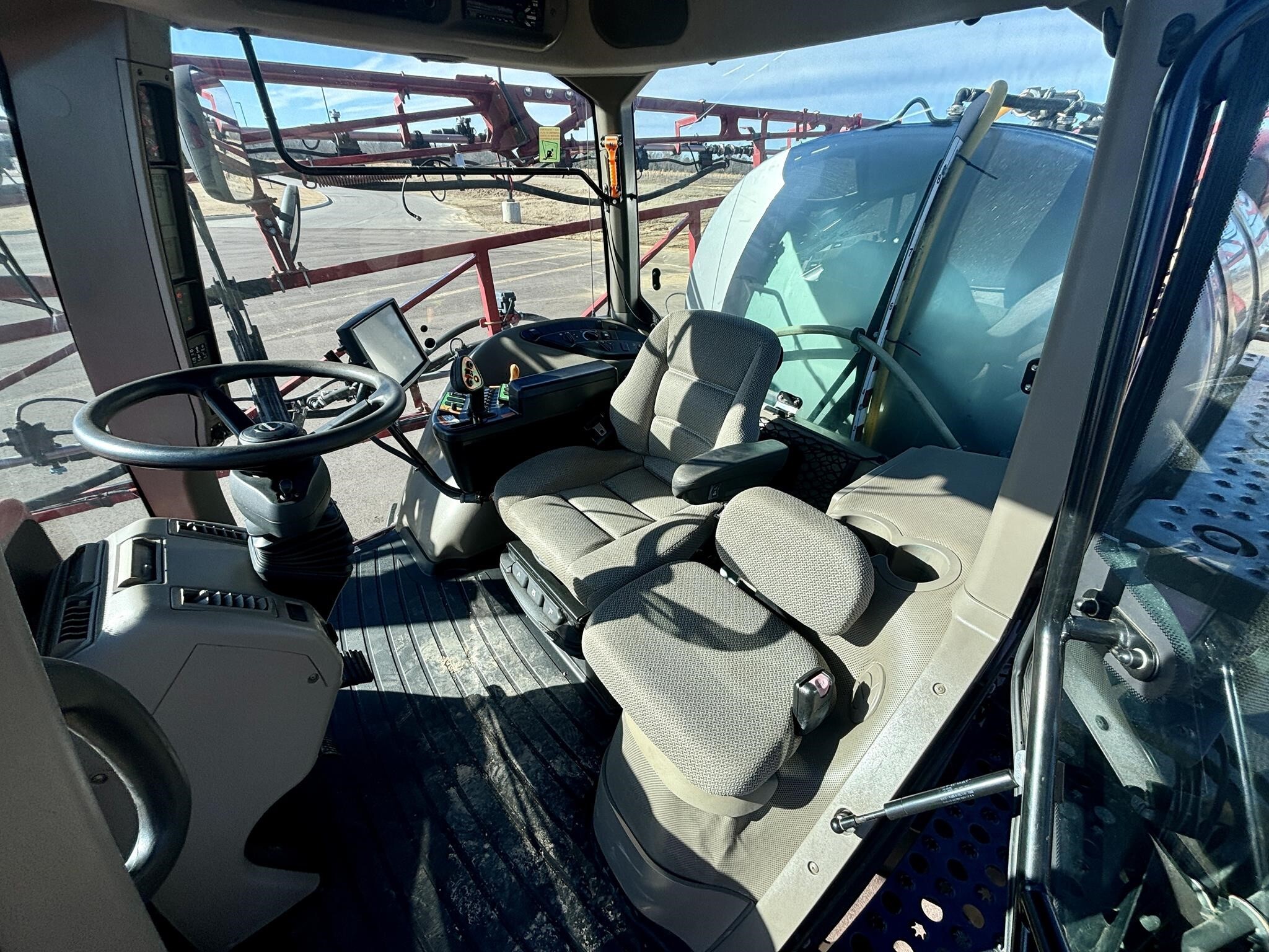 2018 Case IH Patriot 3240 Self-Propelled Sprayer