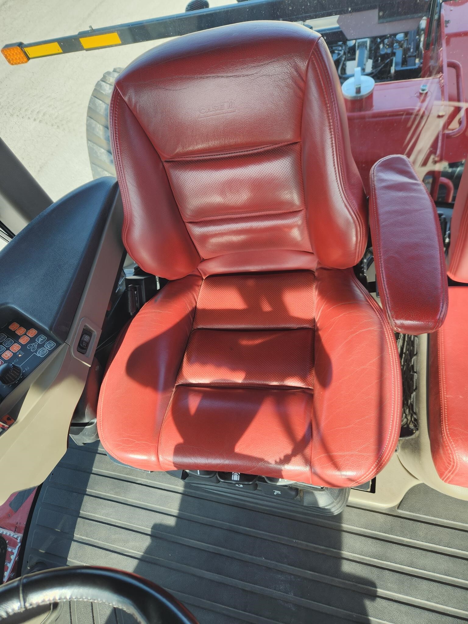 2018 Case IH Steiger 420 RowTrac Tractor