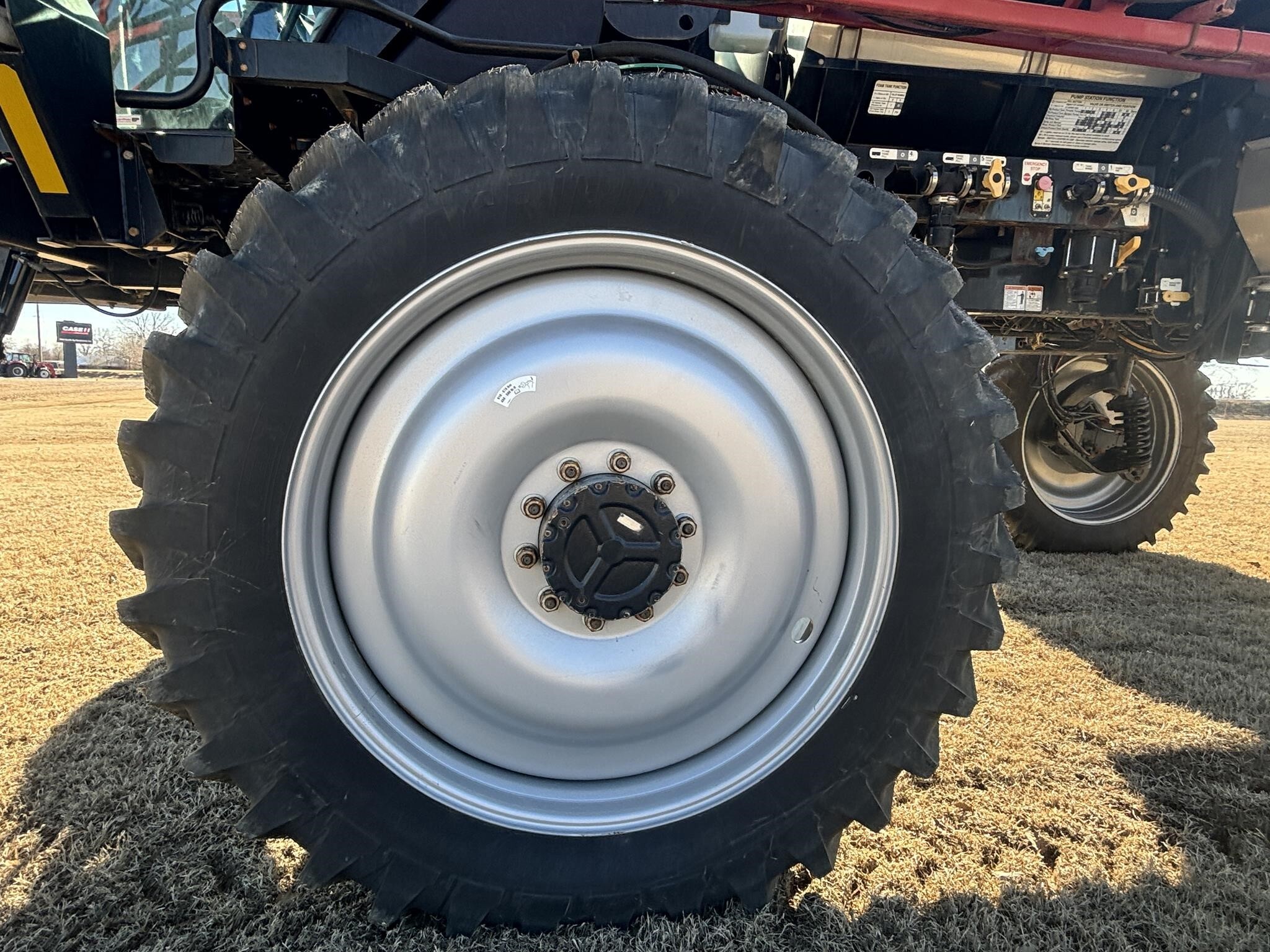 2014 Case IH Patriot 3240 Self-Propelled Sprayer