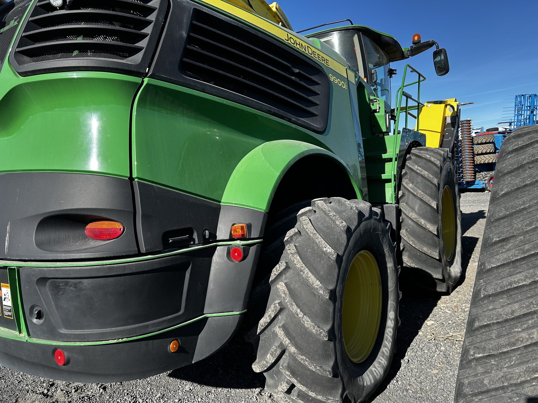 2021 John Deere 9900 Self-Propelled Forage Harvester