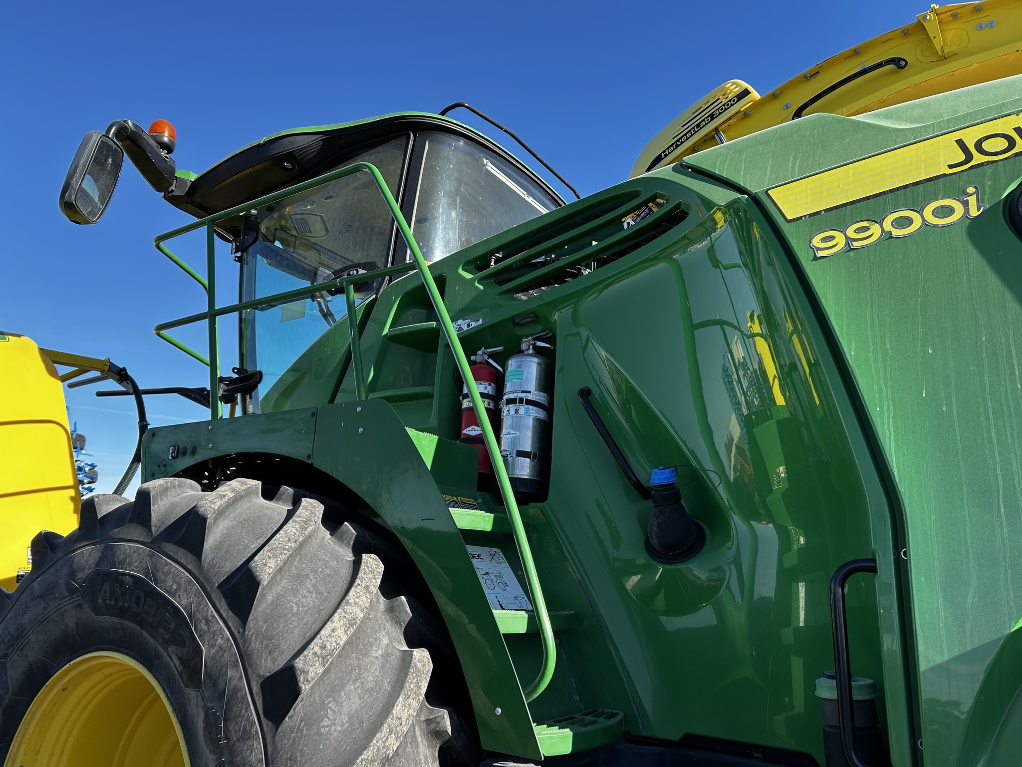 2021 John Deere 9900 Self-Propelled Forage Harvester