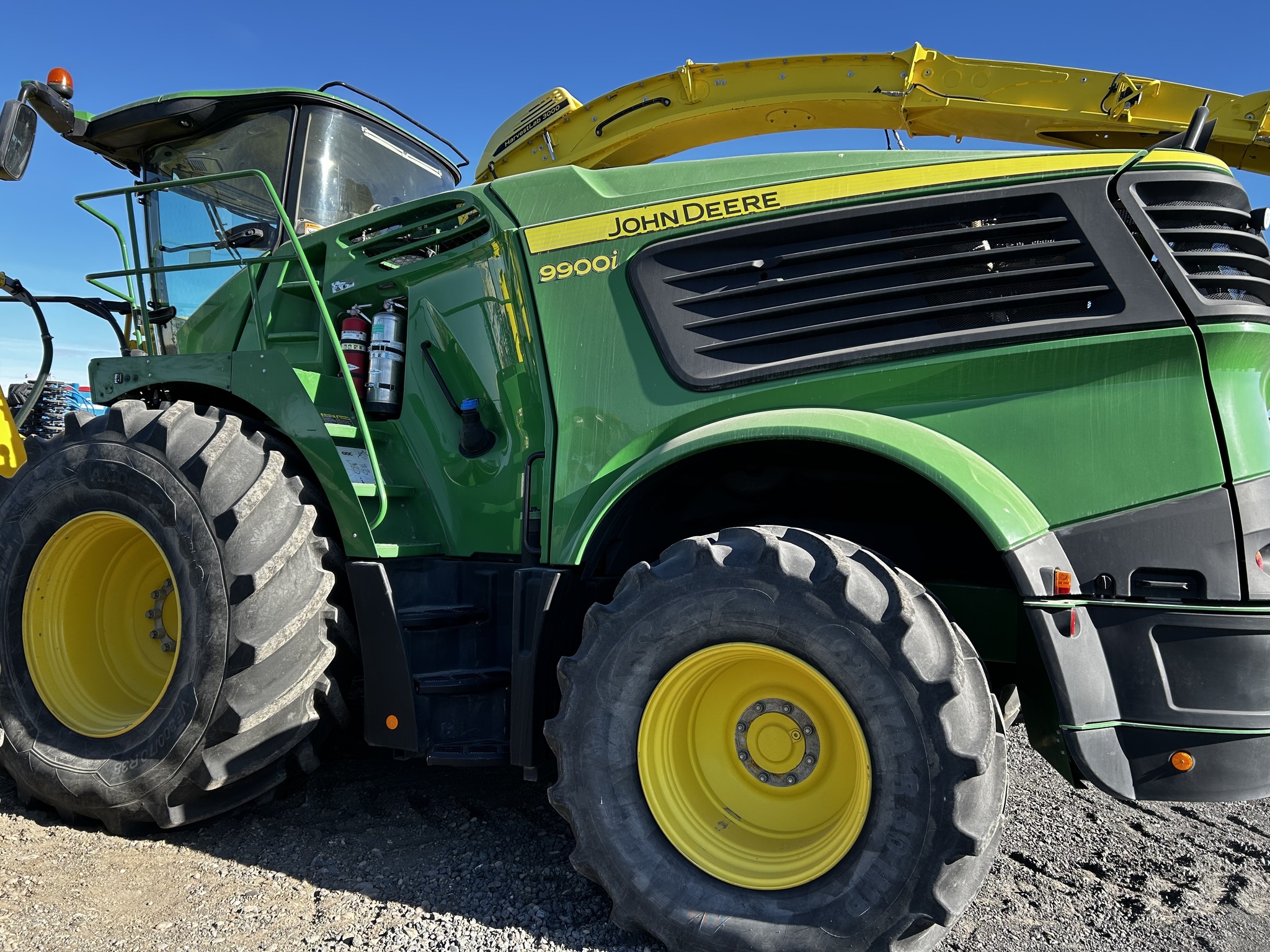 2021 John Deere 9900 Self-Propelled Forage Harvester