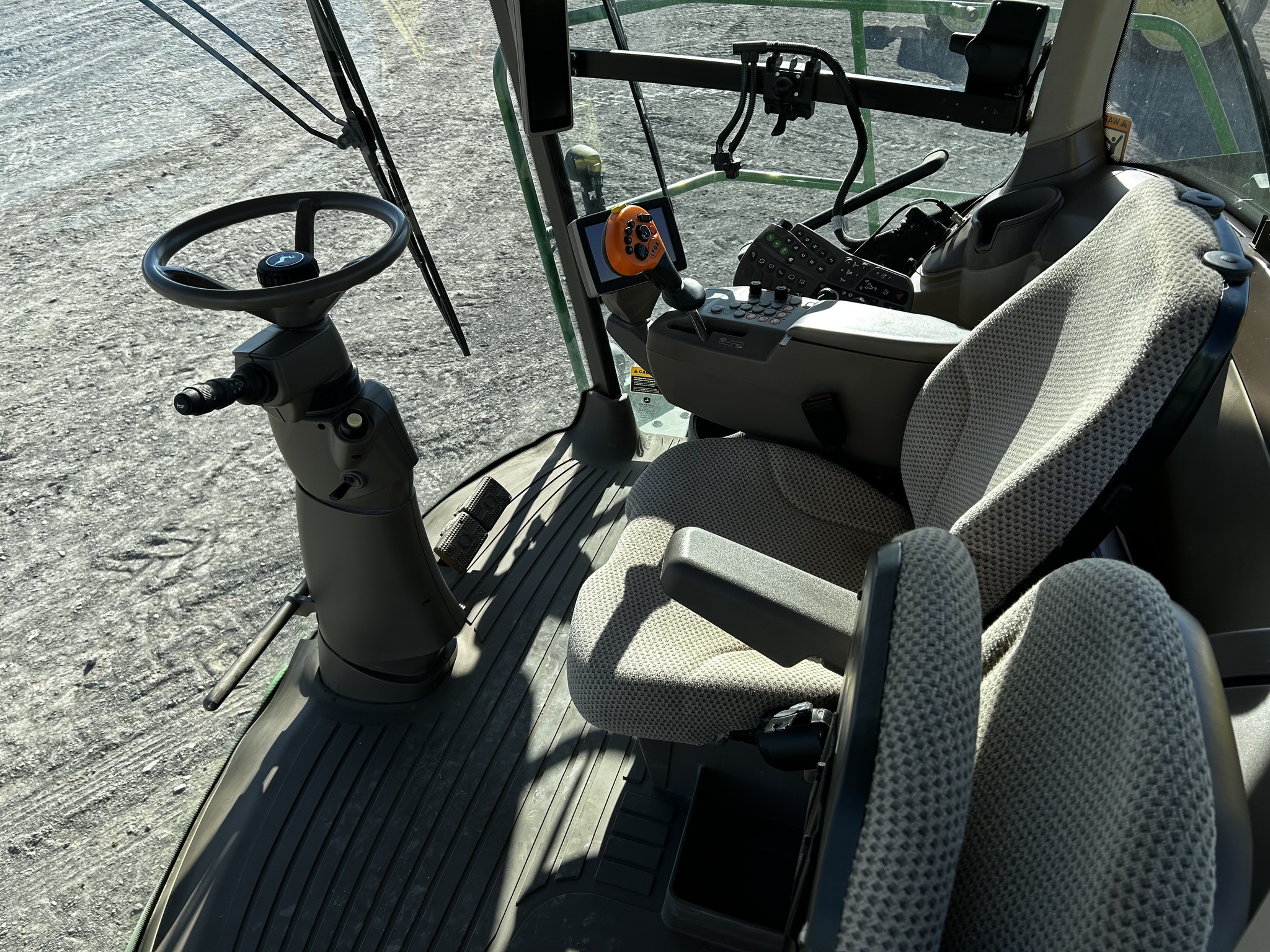 2020 John Deere 9600 Combine