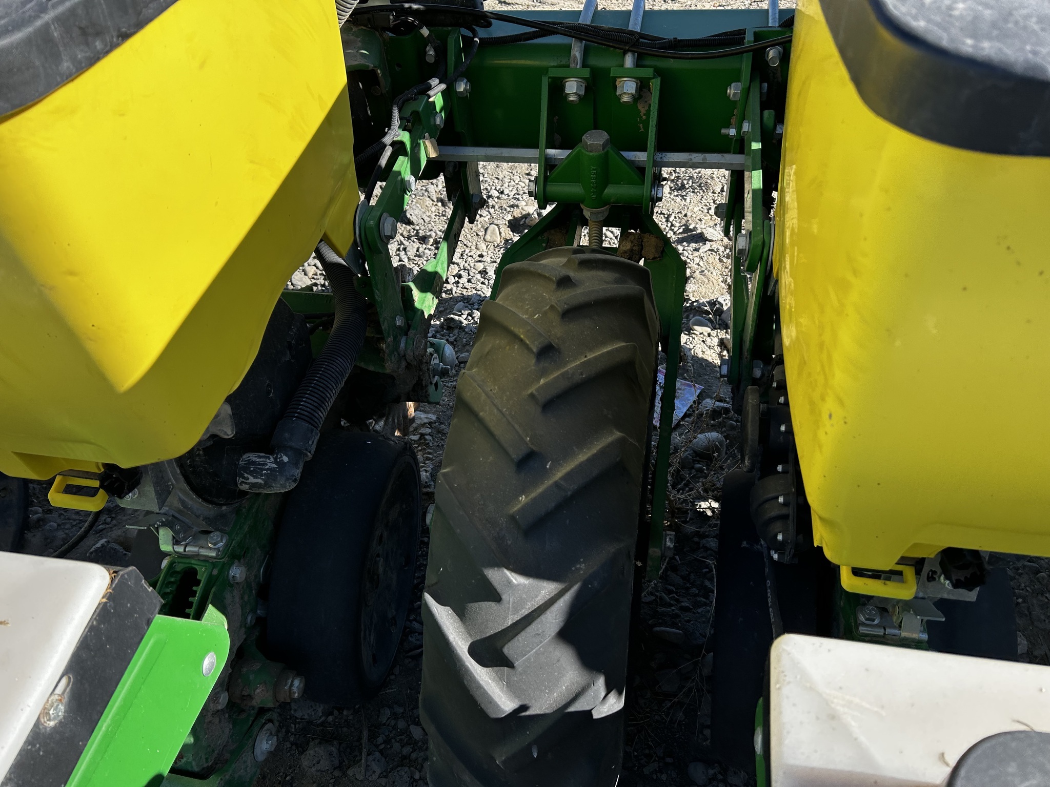 2019 John Deere 1725 Planter