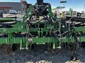 2019 John Deere 1725 Planter