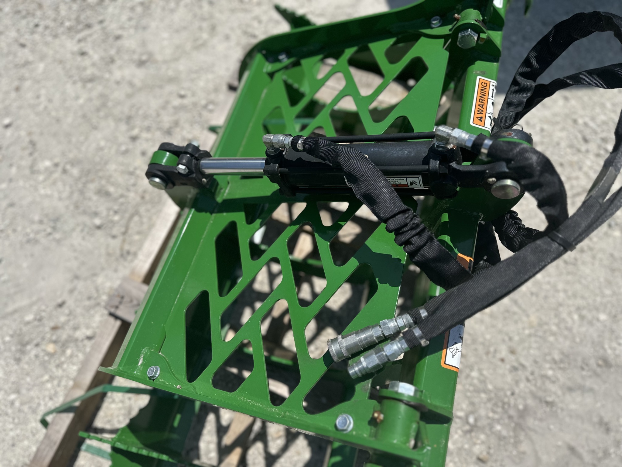 2025 Frontier AV20F Loader and Skid Steer Attachment