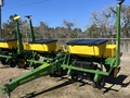  Pequea 7000 Planter