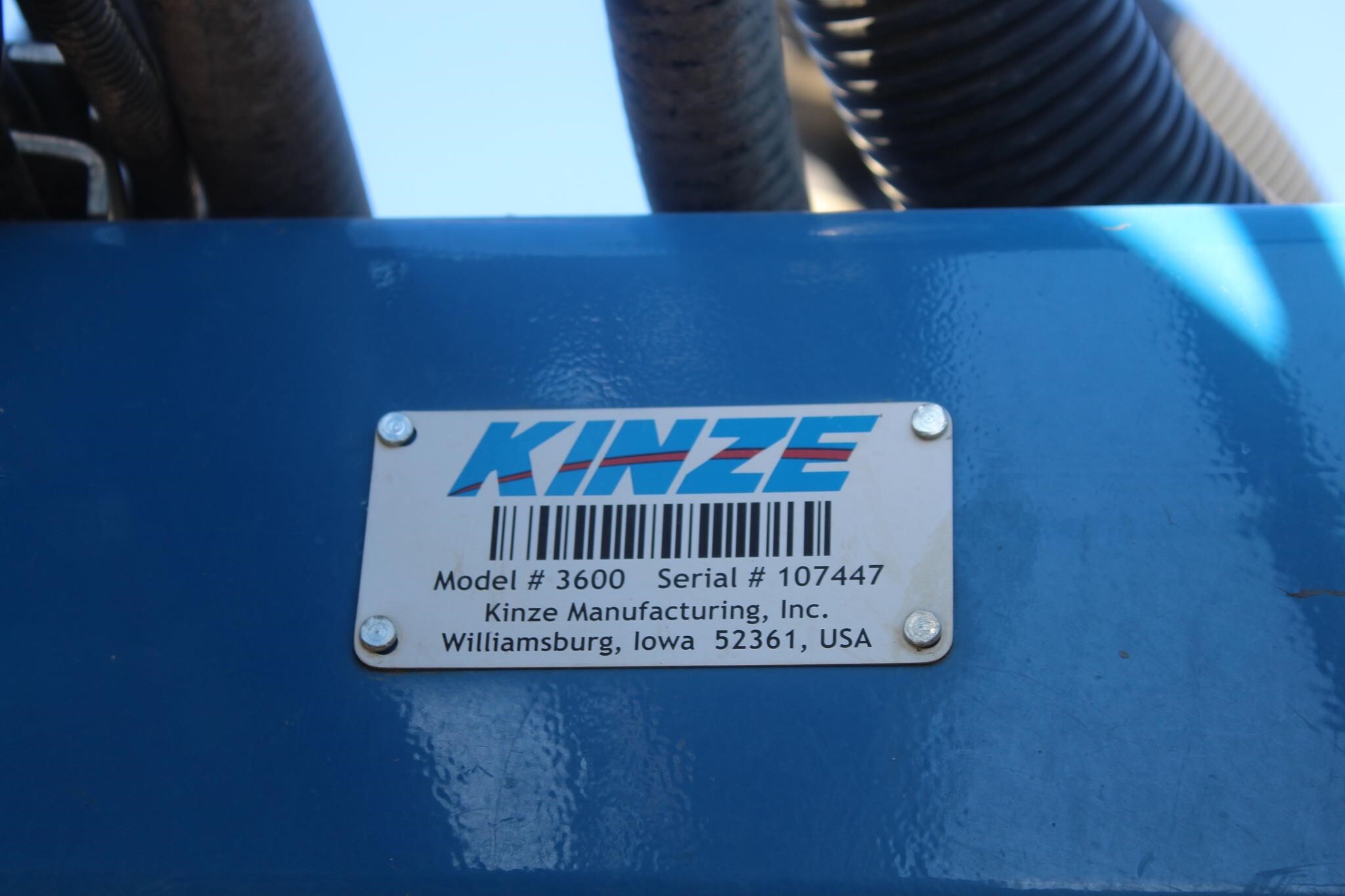 2016 Kinze 3600 ASD Planter