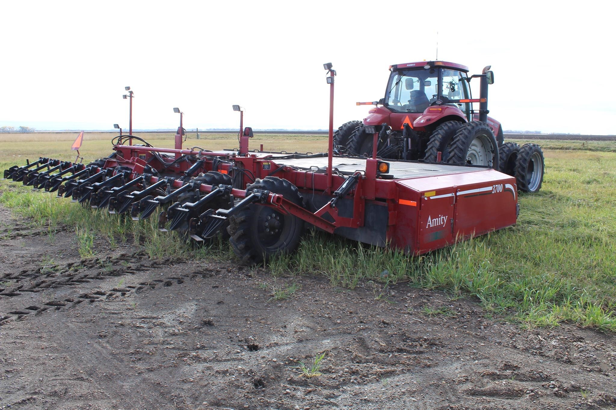 2009 Amity 3700 Beet Equipment