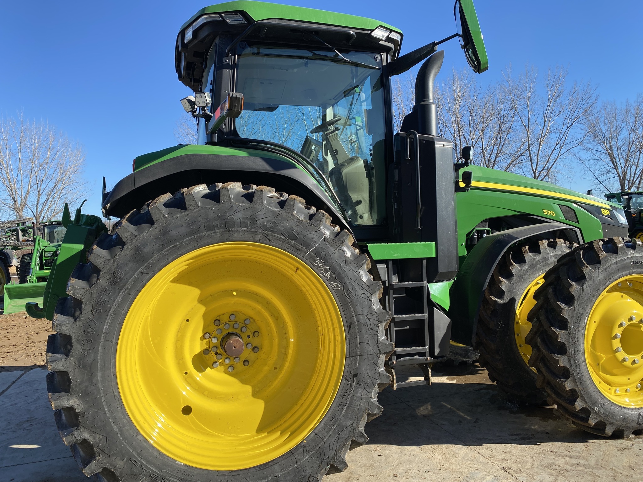 2024 John Deere 8R 370 Tractor