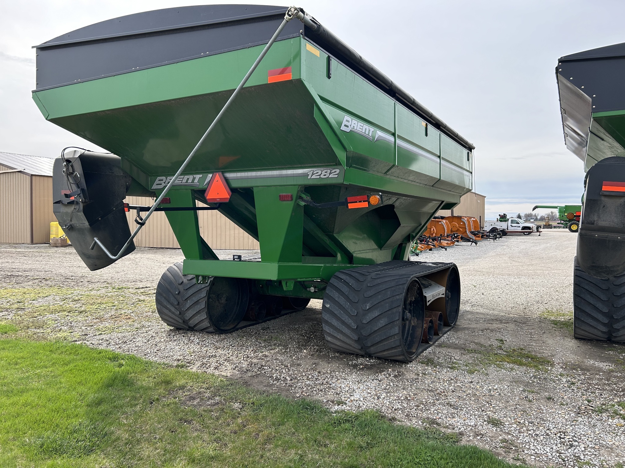 2016 Brent 1282 Grain Cart