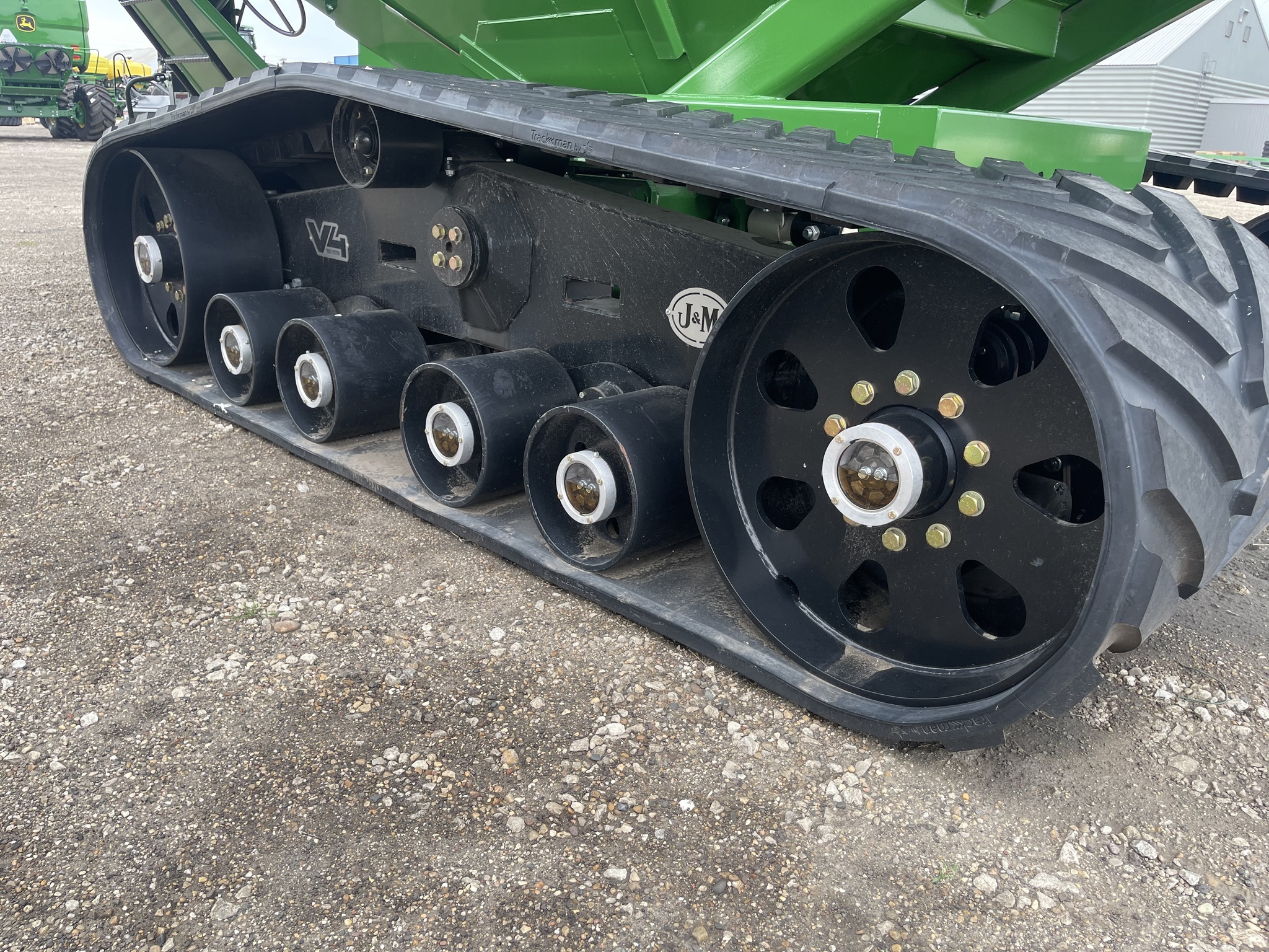 2023 J&M 1312-20T Grain Cart