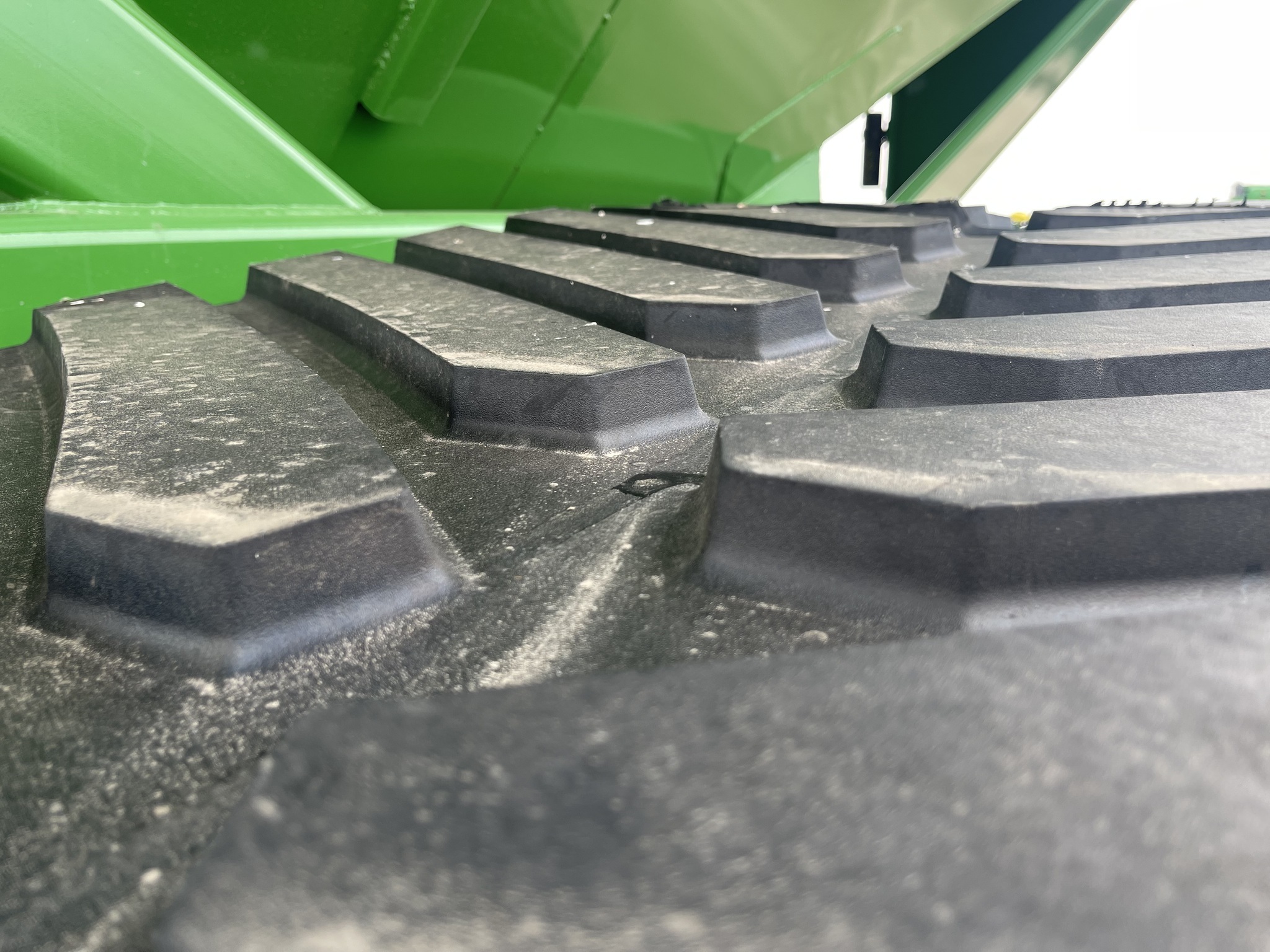 2023 J&M 1312-20T Grain Cart
