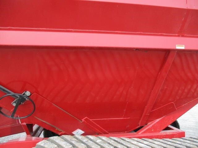  J&M 1151-22 Grain Cart