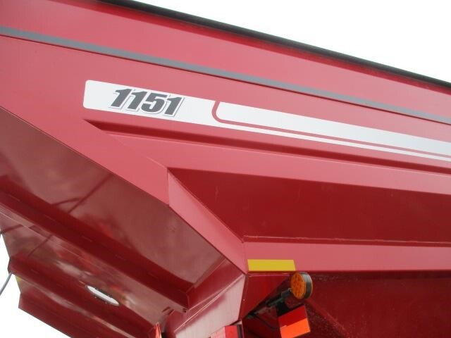  J&M 1151-22 Grain Cart