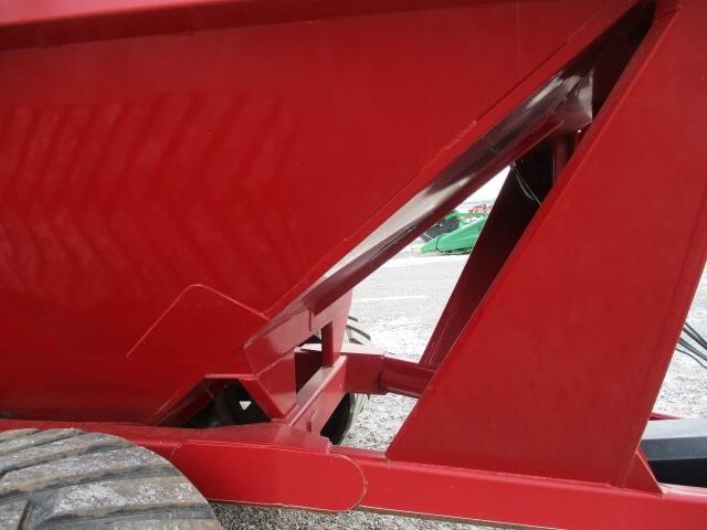  J&M 1151-22 Grain Cart