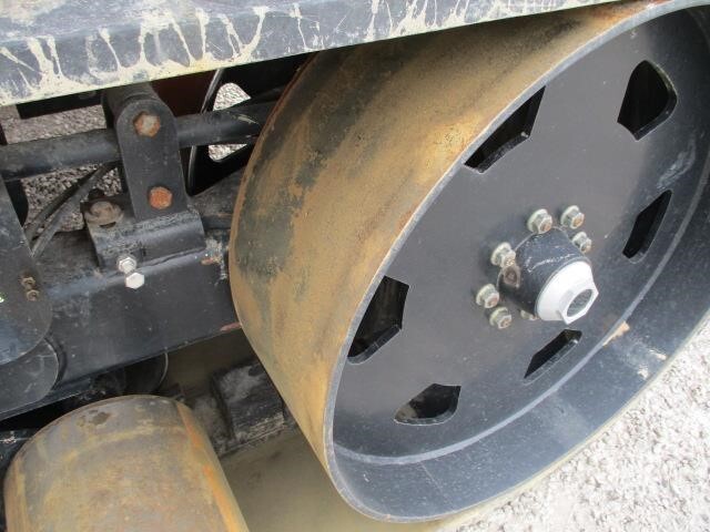  J&M 1151-22 Grain Cart