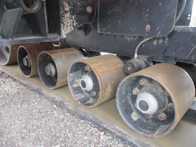  J&M 1151-22 Grain Cart
