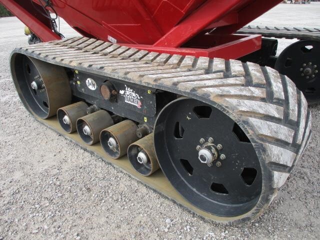  J&M 1151-22 Grain Cart