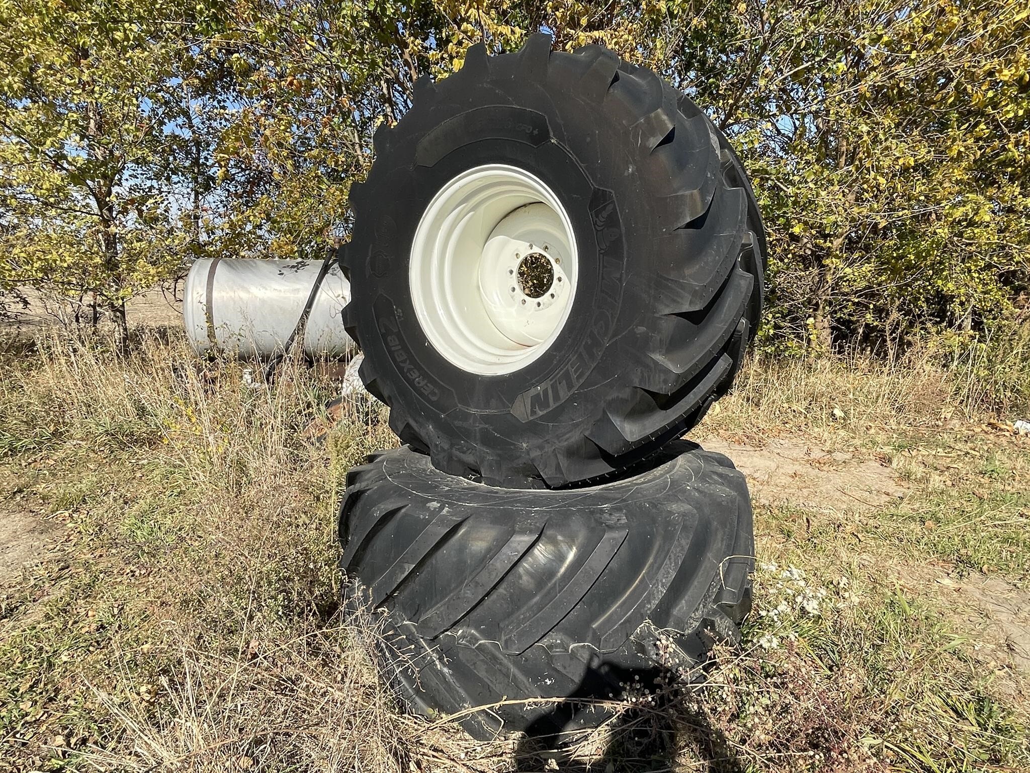  Michelin 750/65R26 Wheels / Tires / Track
