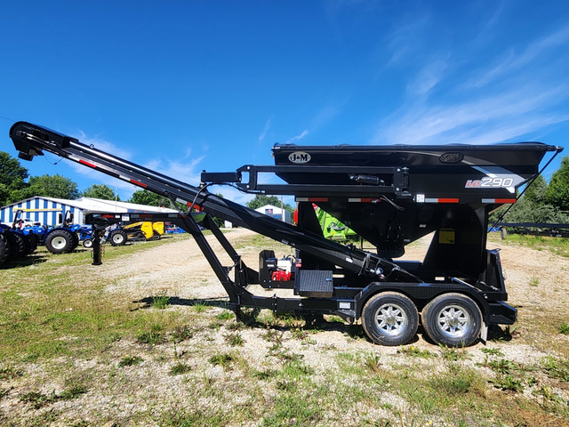 2024 J&M 290ST8BC-B Grain Cart