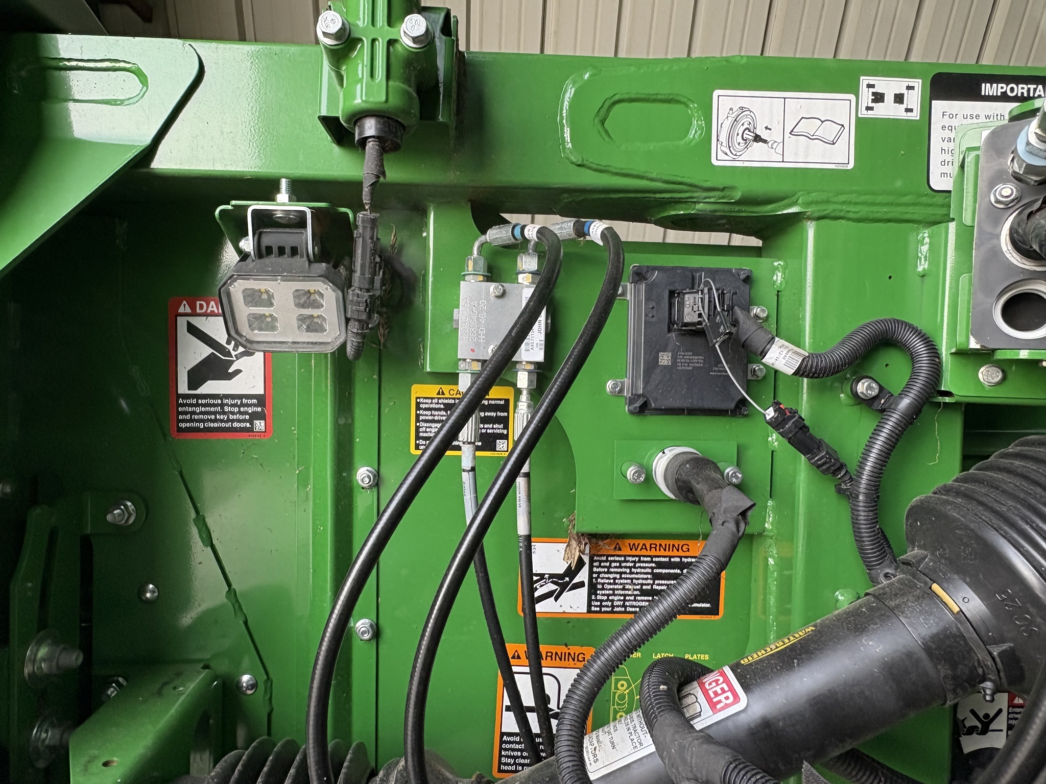 2021 John Deere C6R Corn Head