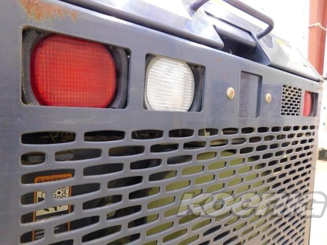 2019 Deere 330G Skid Steer