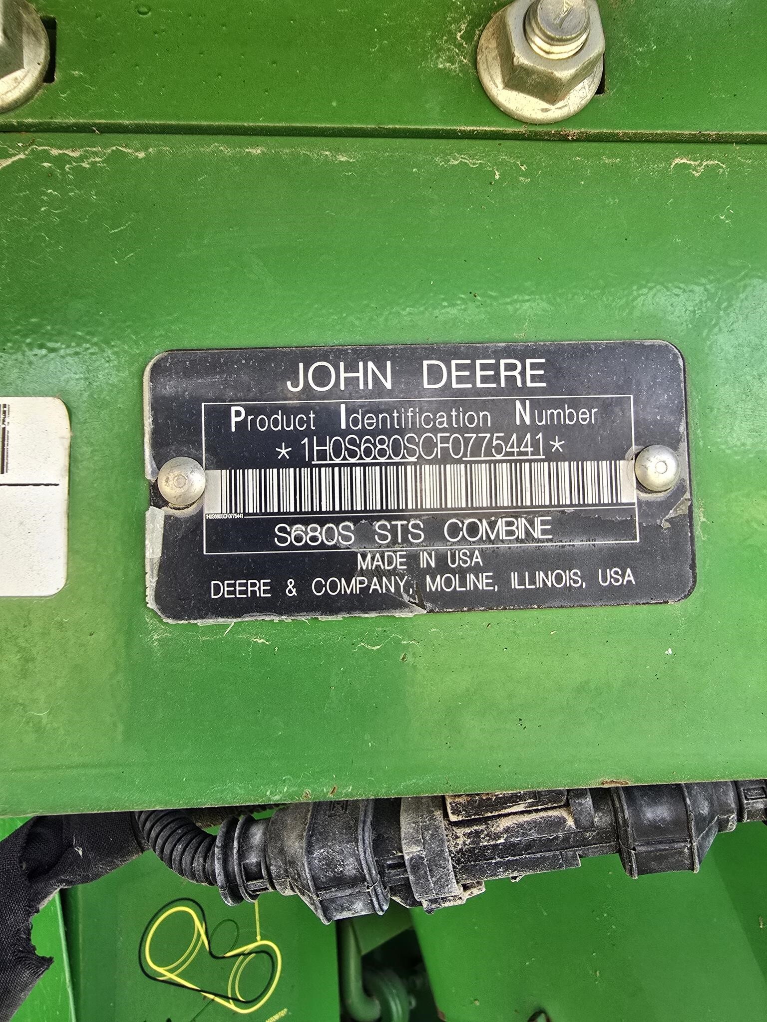 2015 John Deere S680 Combine