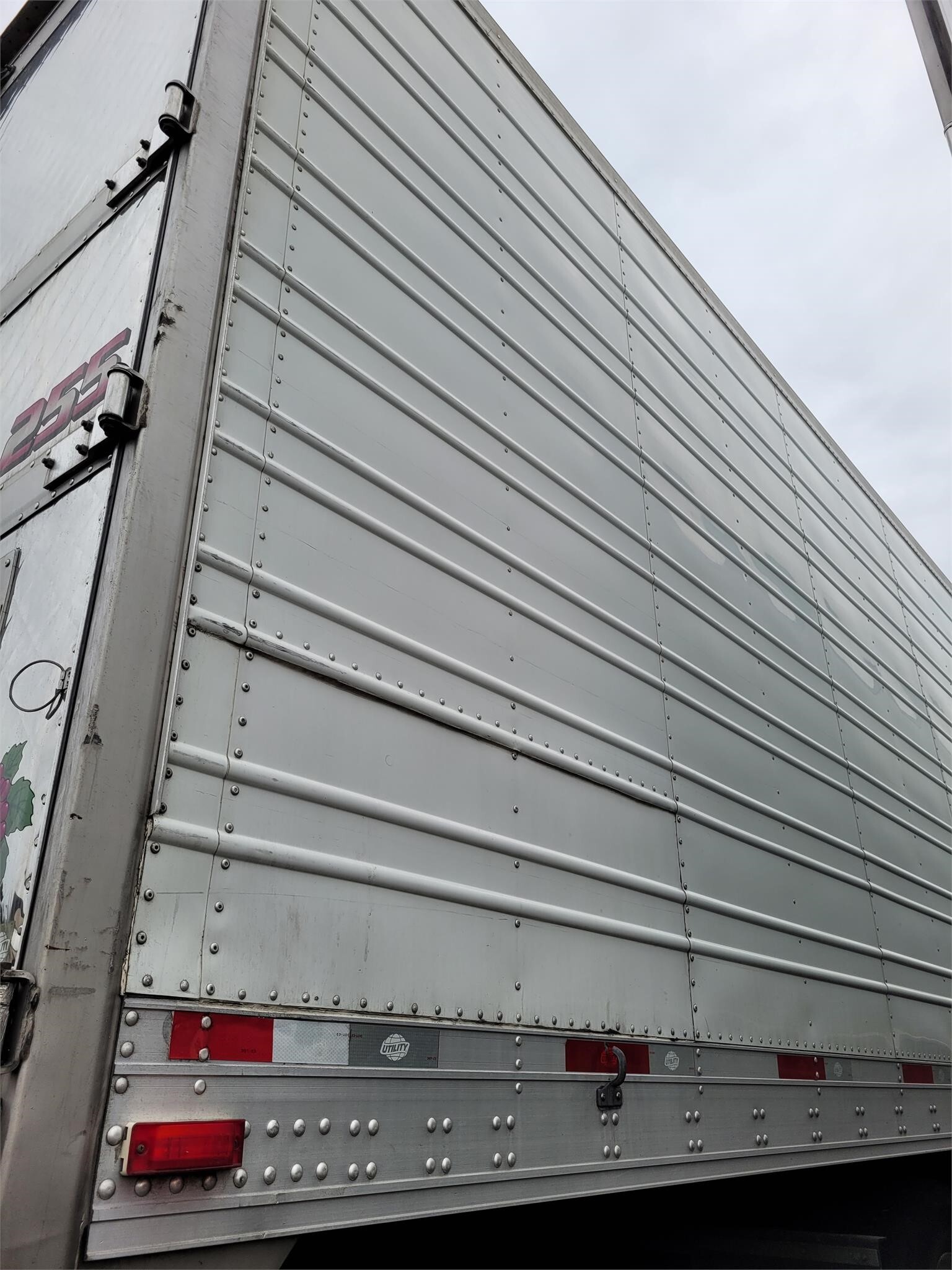 2014 Utility 53' Box Trucks/Trailer