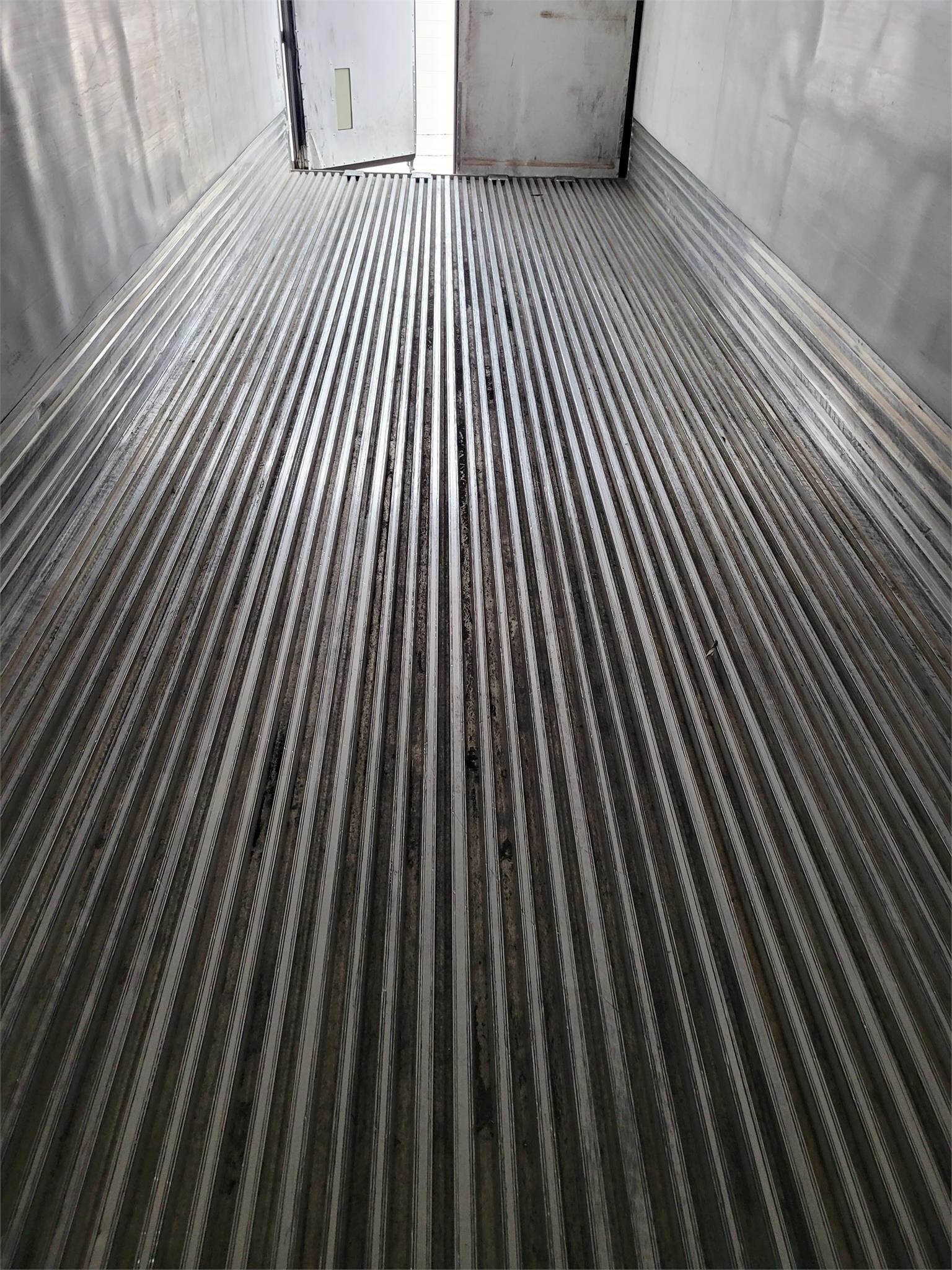 2014 Utility 53' Box Trucks/Trailer