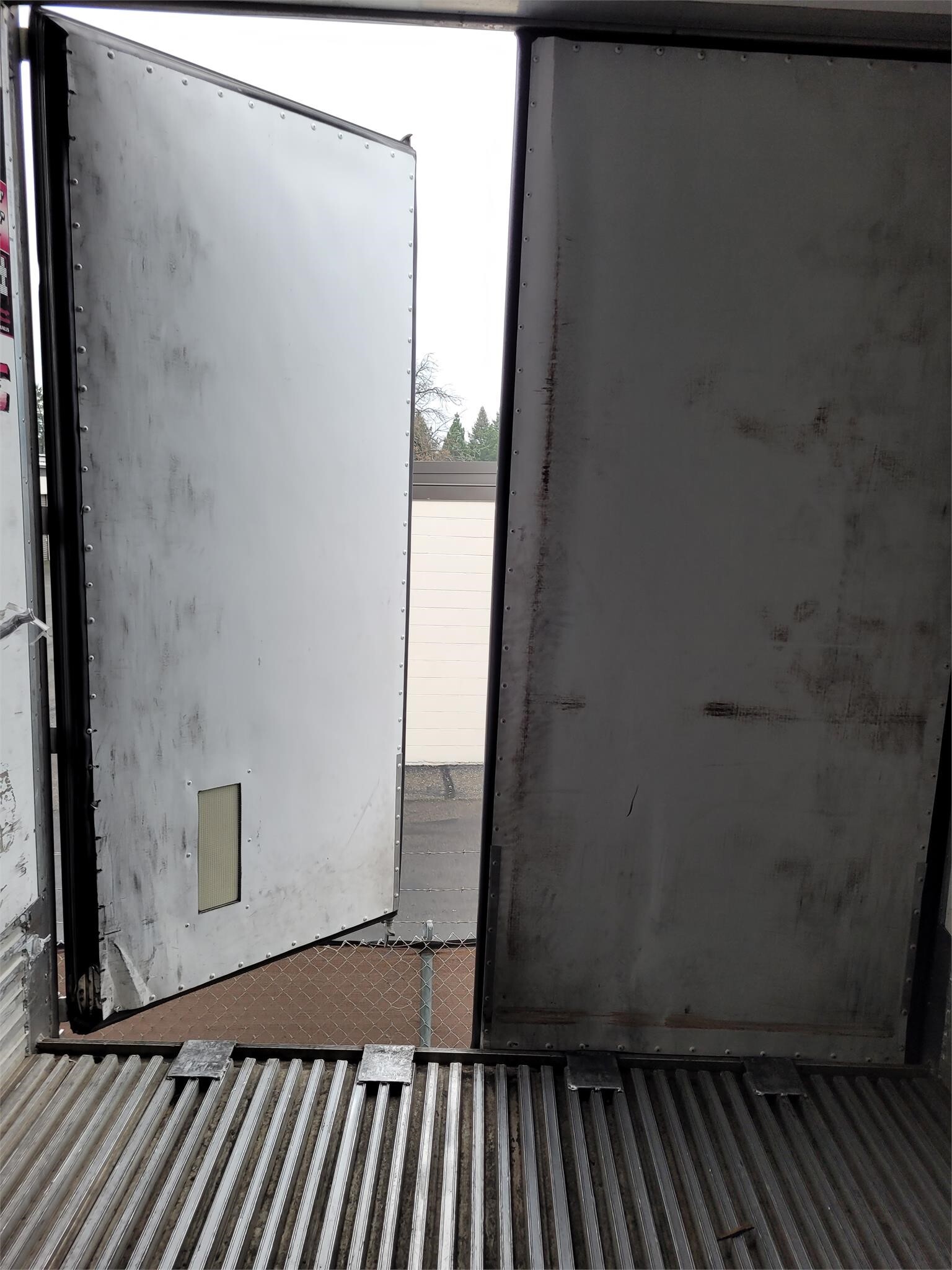 2014 Utility 53' Box Trucks/Trailer