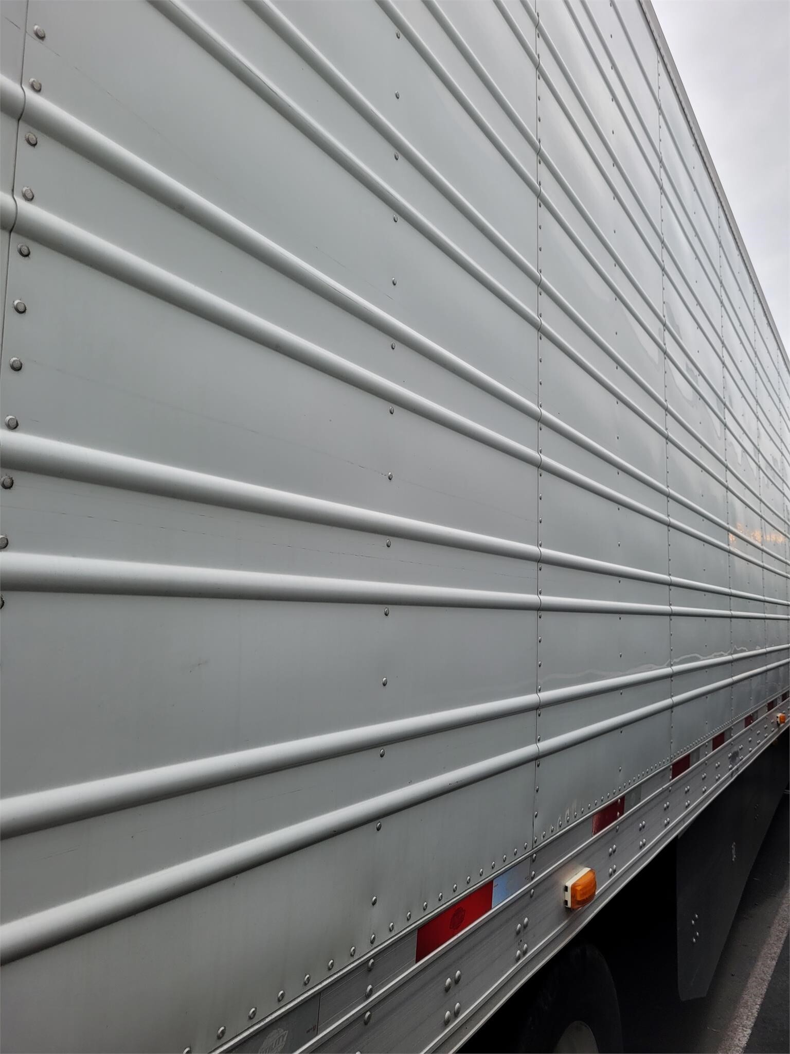 2014 Utility 53' Box Trucks/Trailer