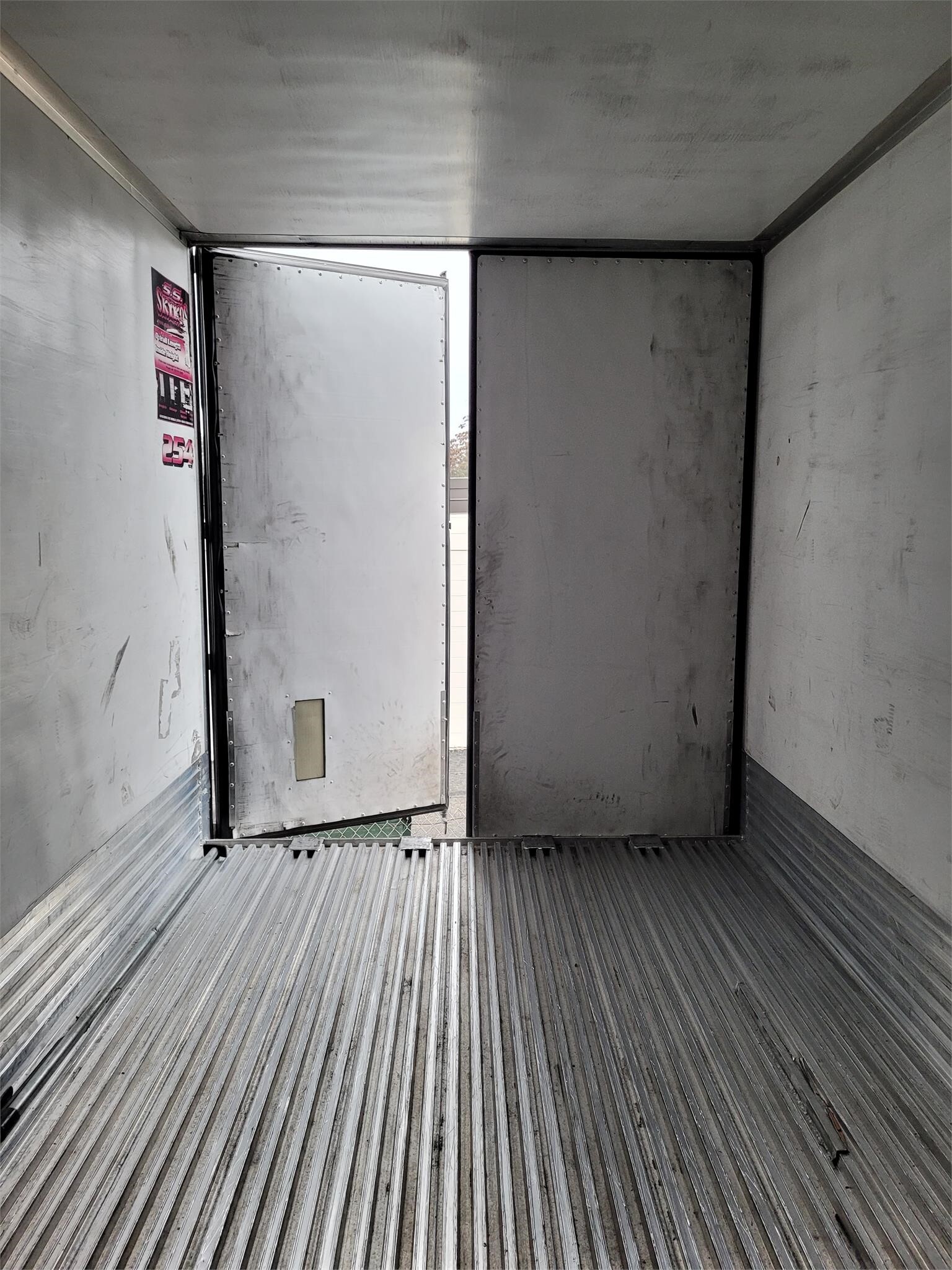 2014 Utility 53' Box Trucks/Trailer